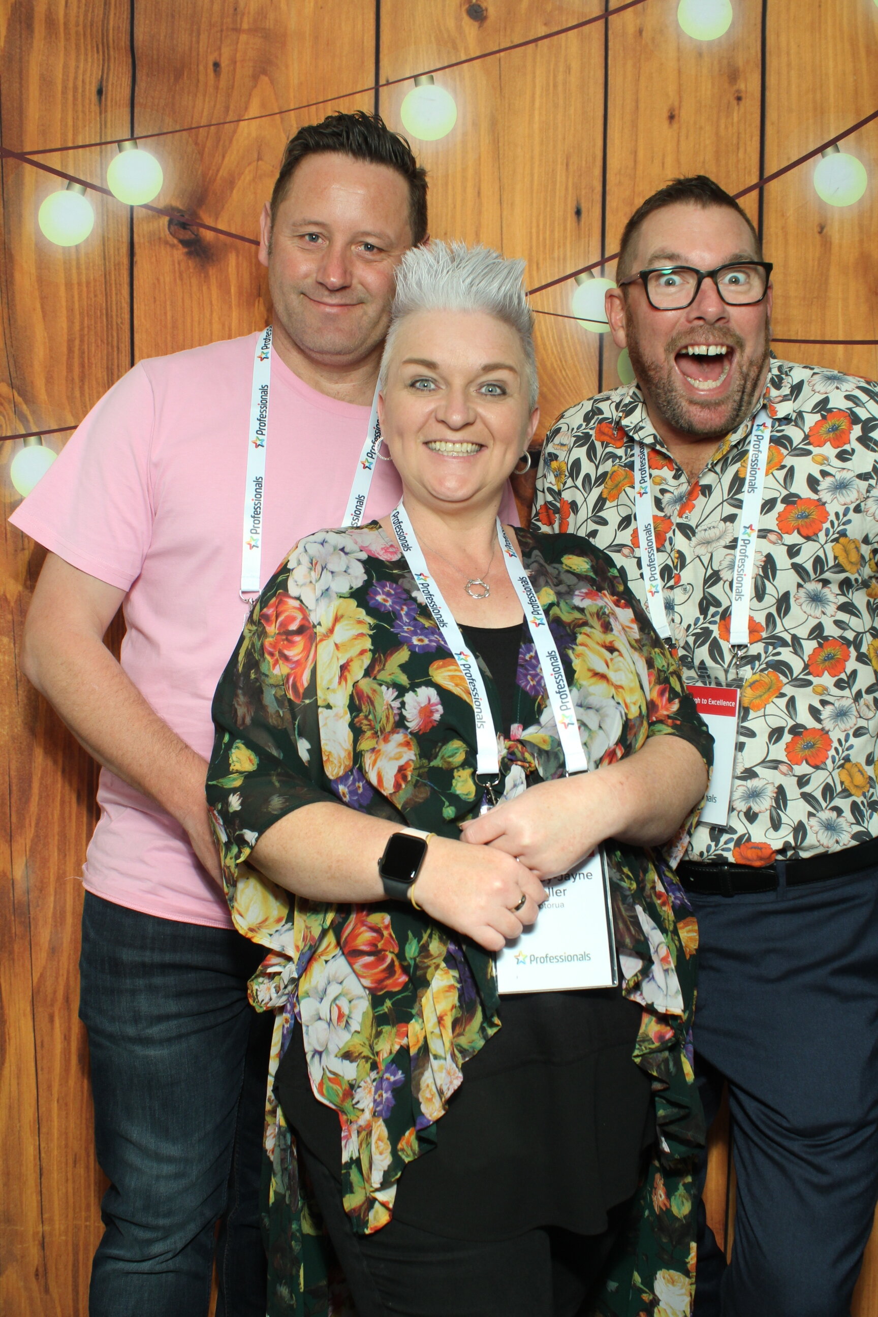 Queenstown Conference Trade Show Event Entertainment_QT Booth .jpg