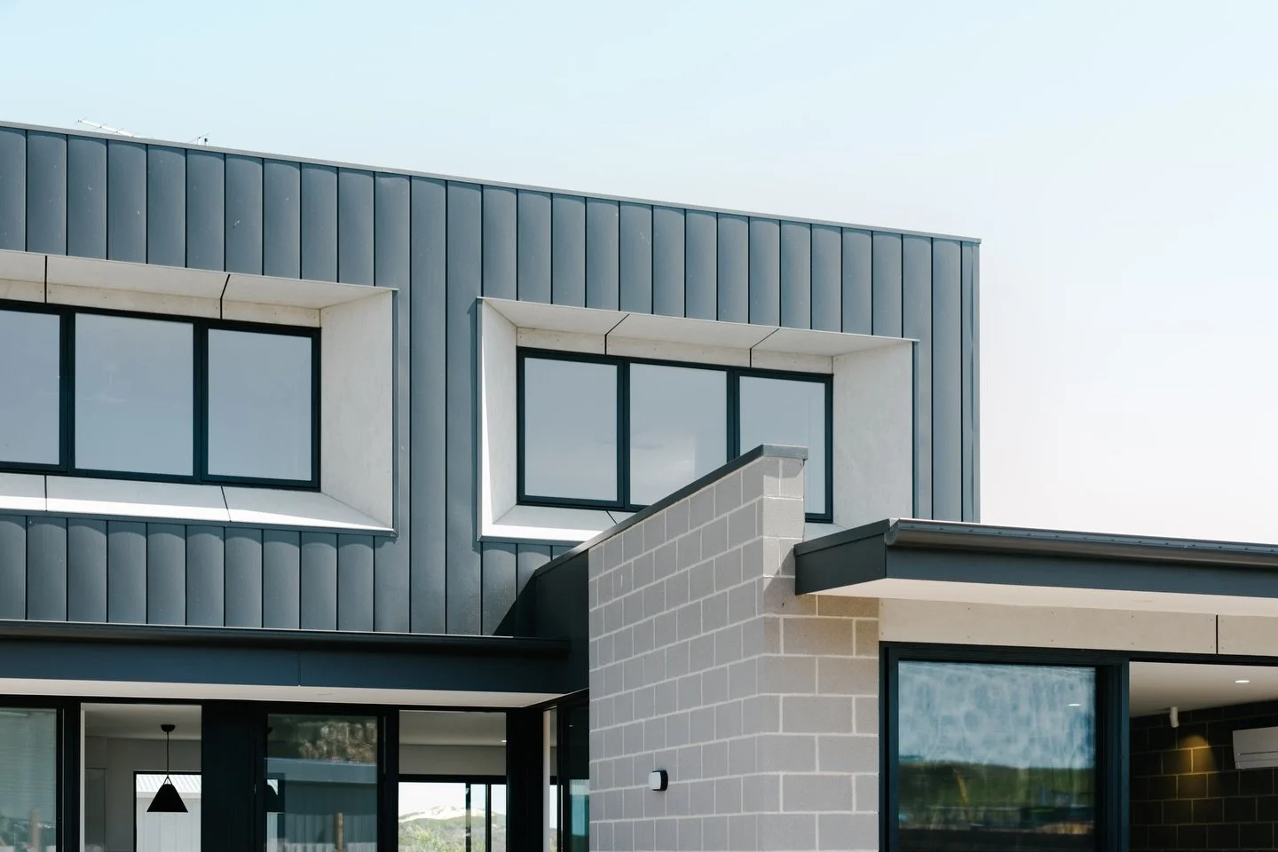 Timeless &amp; robust.

Pinnacle Close Residence

Build: @harrisbuild 
Design: @adaptdesigngroup