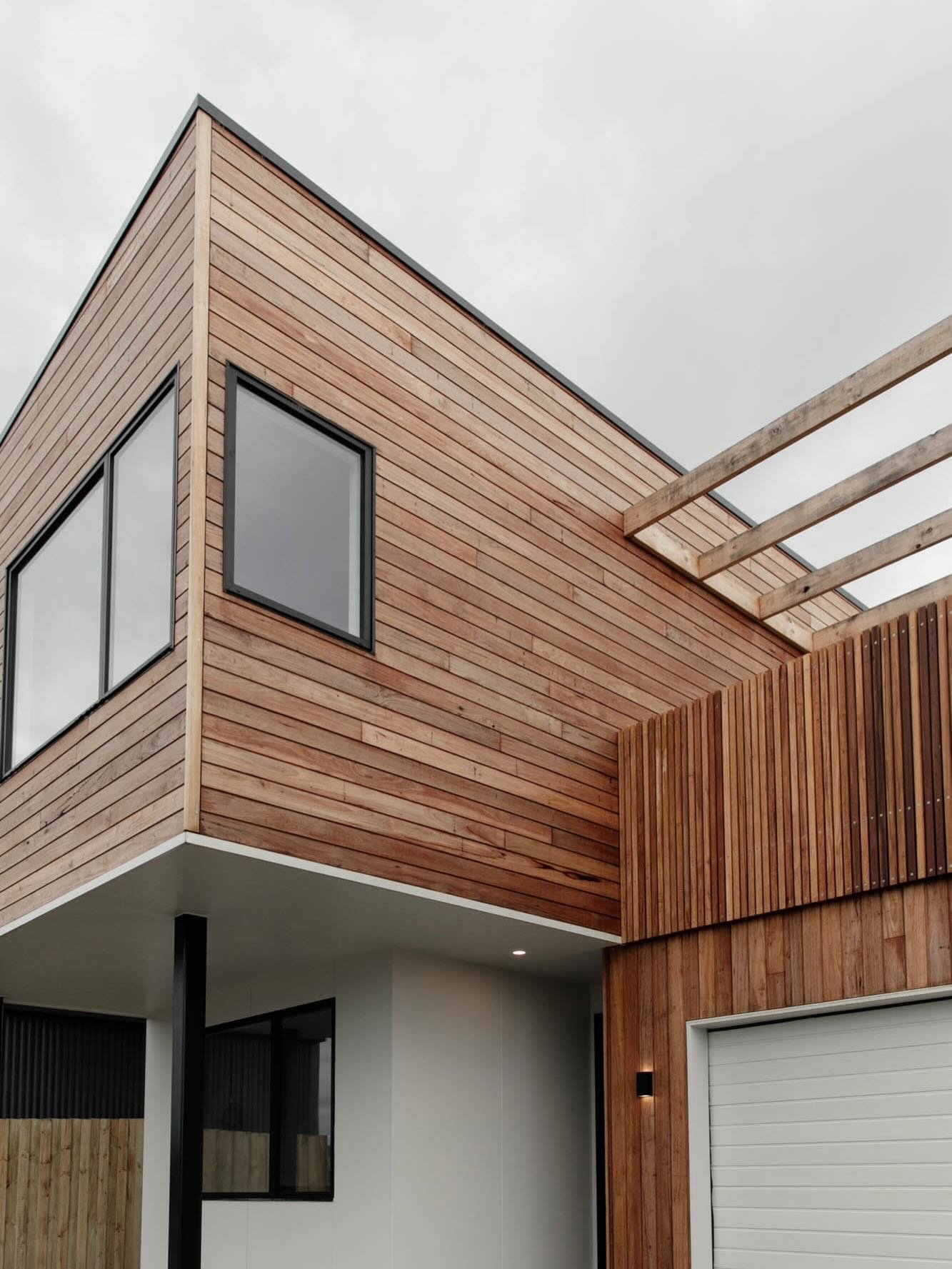 The Cape House

Sitting quietly within the Cape Patterson landscape, this home embraces generous coastal vistas. The Vic Ash shiplap cladding gives its natural softness against the landscape, while the north-facing glazing and passive solar design le