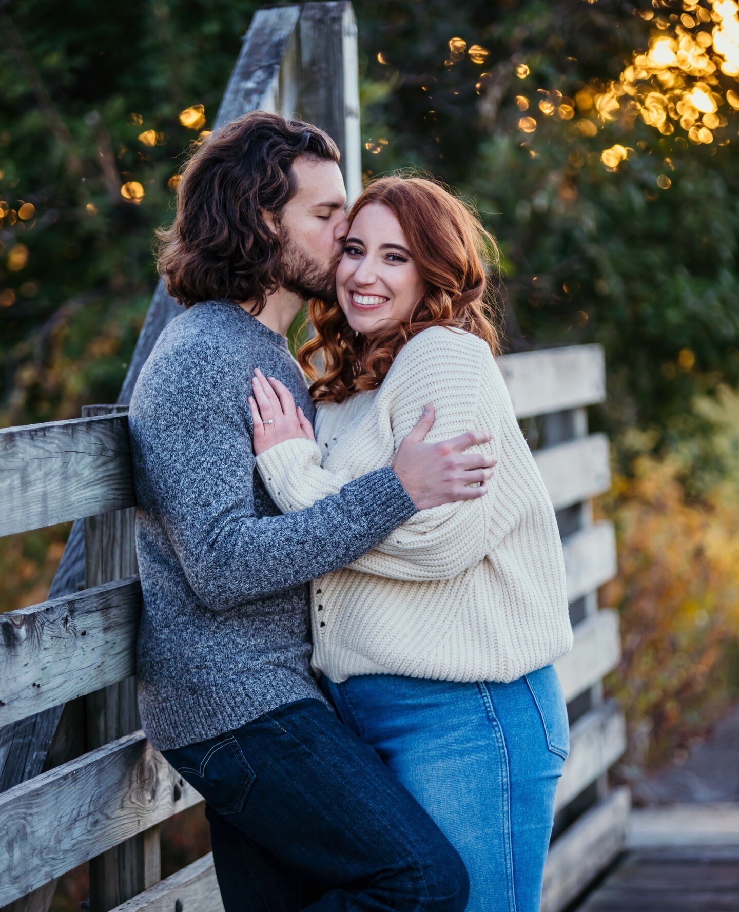 Anyone else see these photos and go, they can't keep their hands off each other! LOL ⁠
⁠
We live for couples like this. What is your love language? We feel it's important for us to know. We never want to direct you into a pose that doesn't make you f