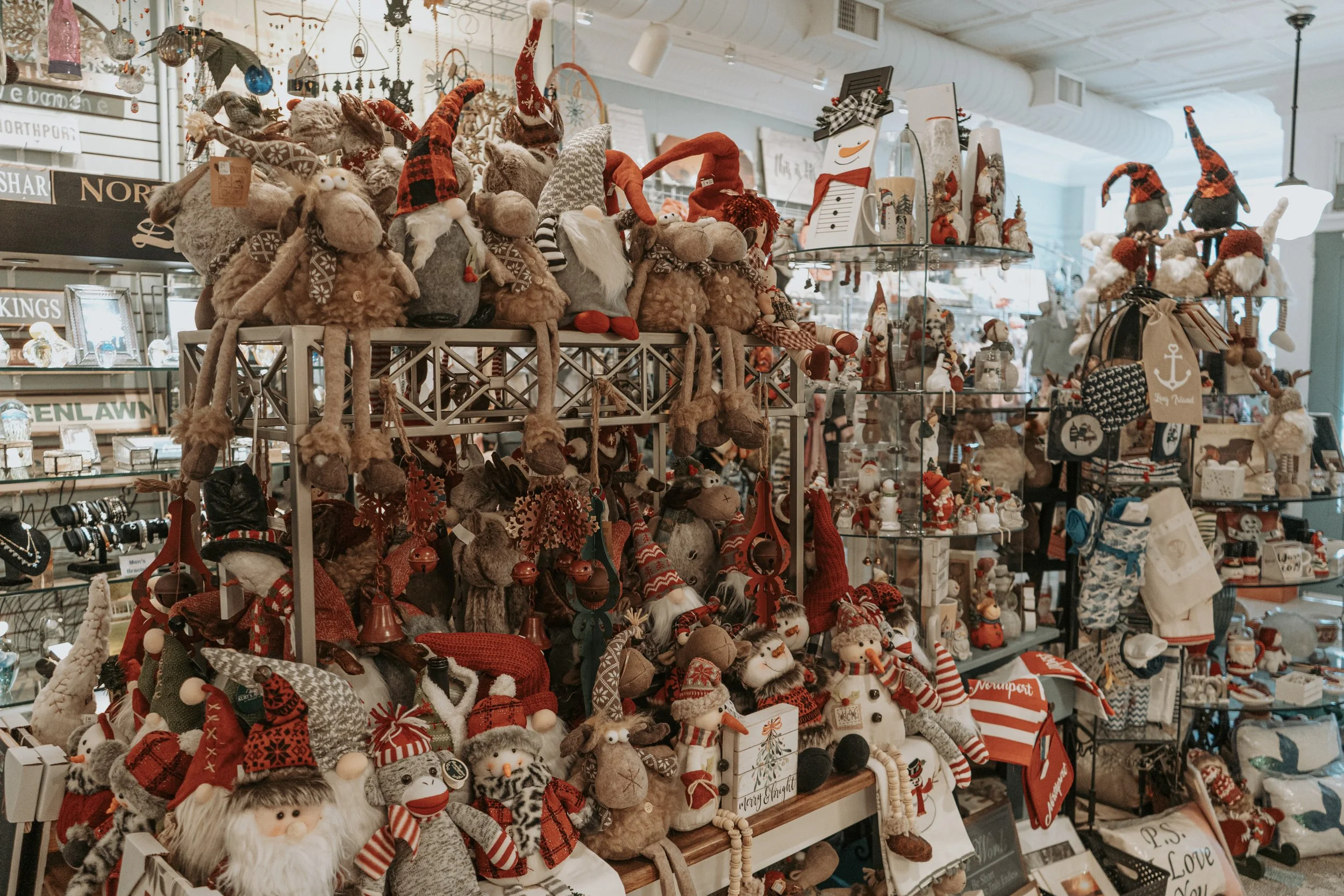ARTISAN HOUSE / NORTHPORT VILLAGE UNIQUE GIFT STORE
