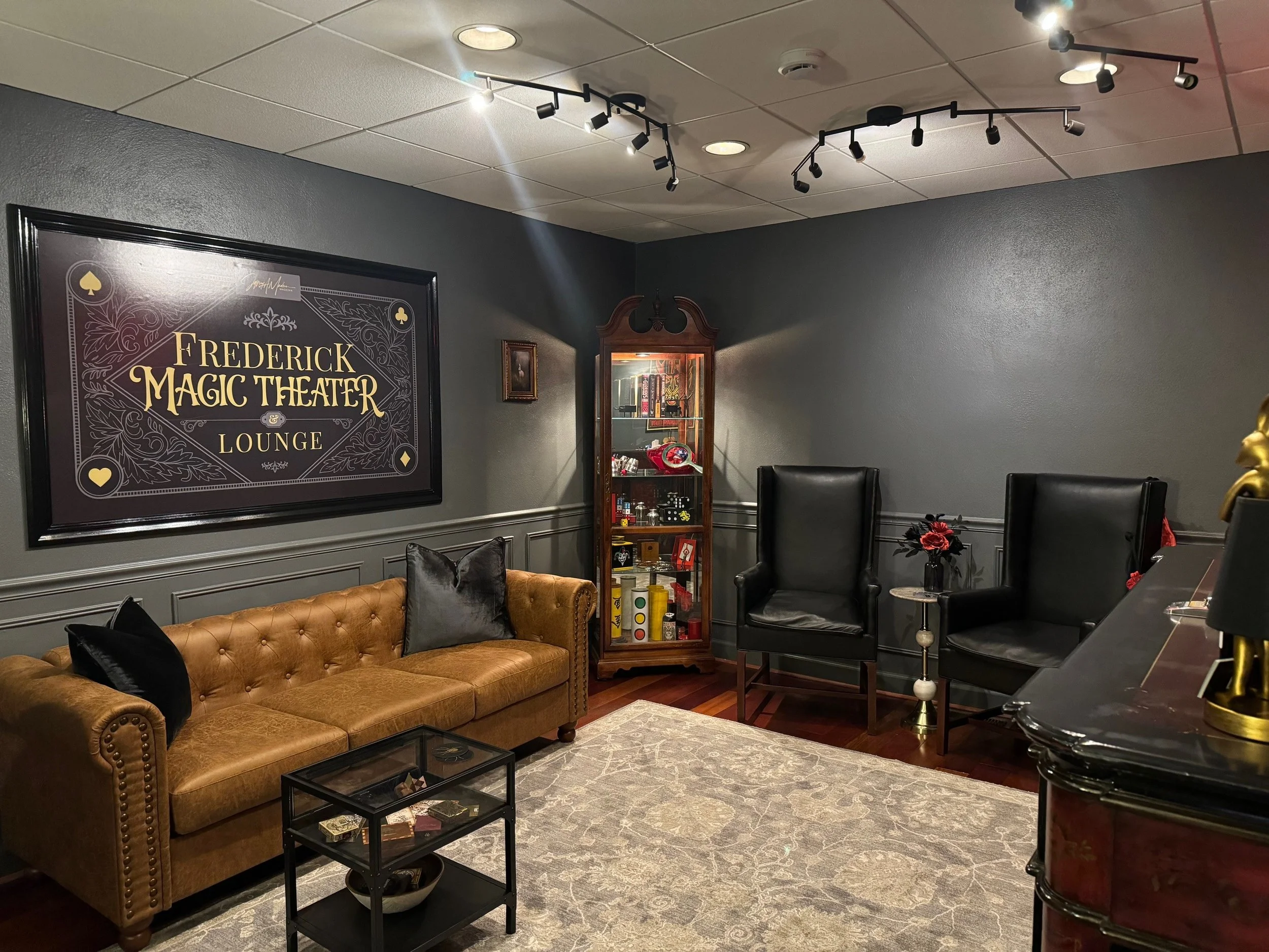 Magic Lounge