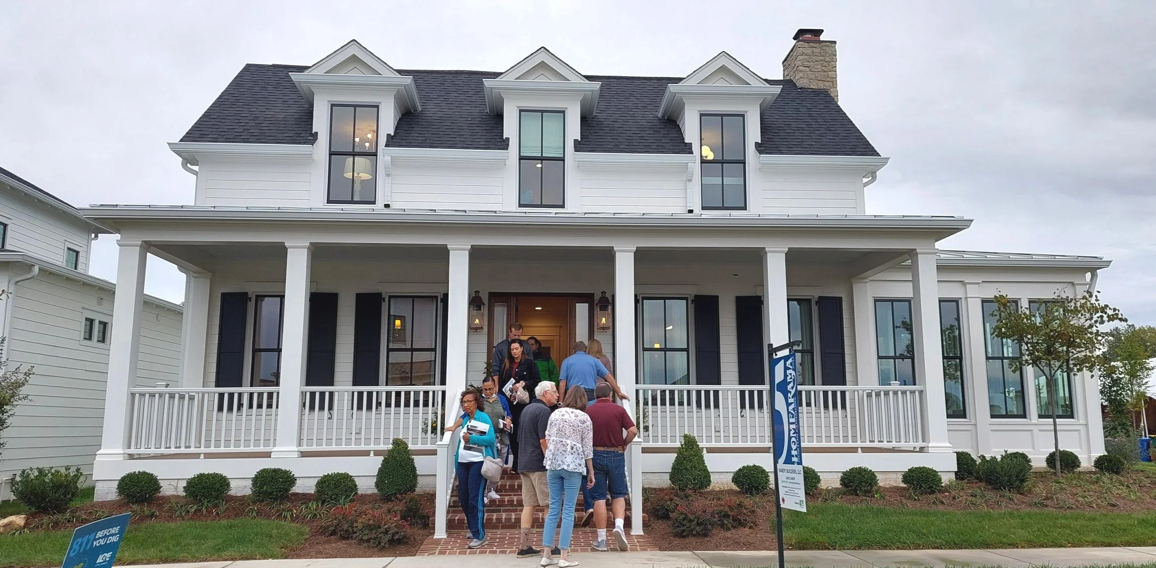 Modern farmhouse style, new home designer perth