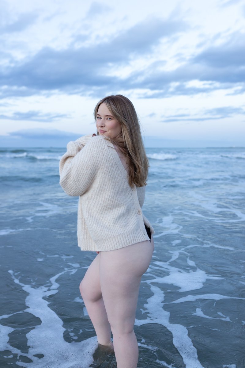 Beach Boudoir Photoshoot-24.jpg