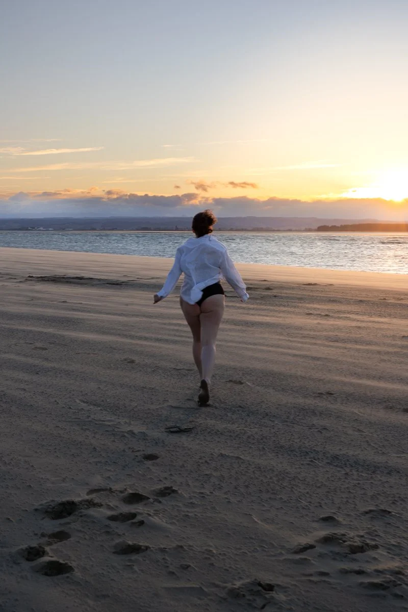 Boudoir Beach Photography -14.jpg