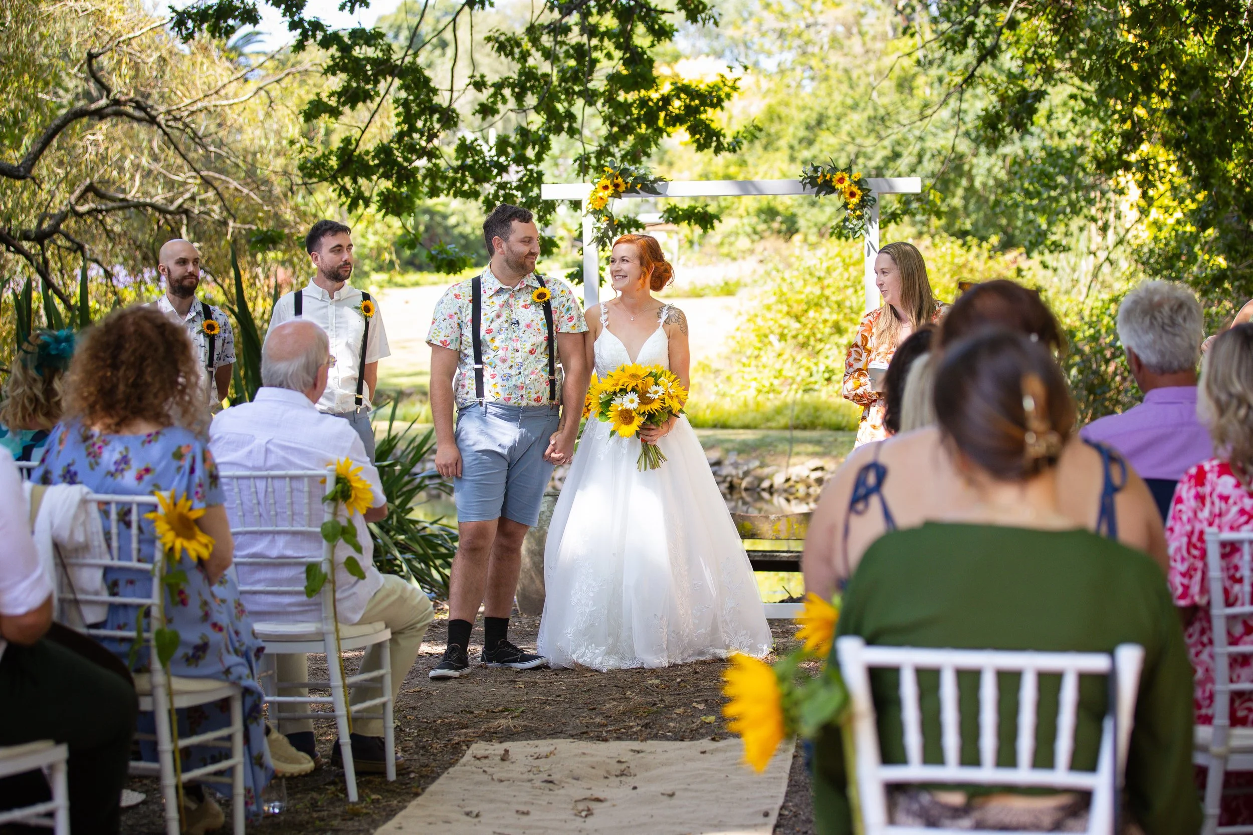 Nelson backyard wedding14.jpg