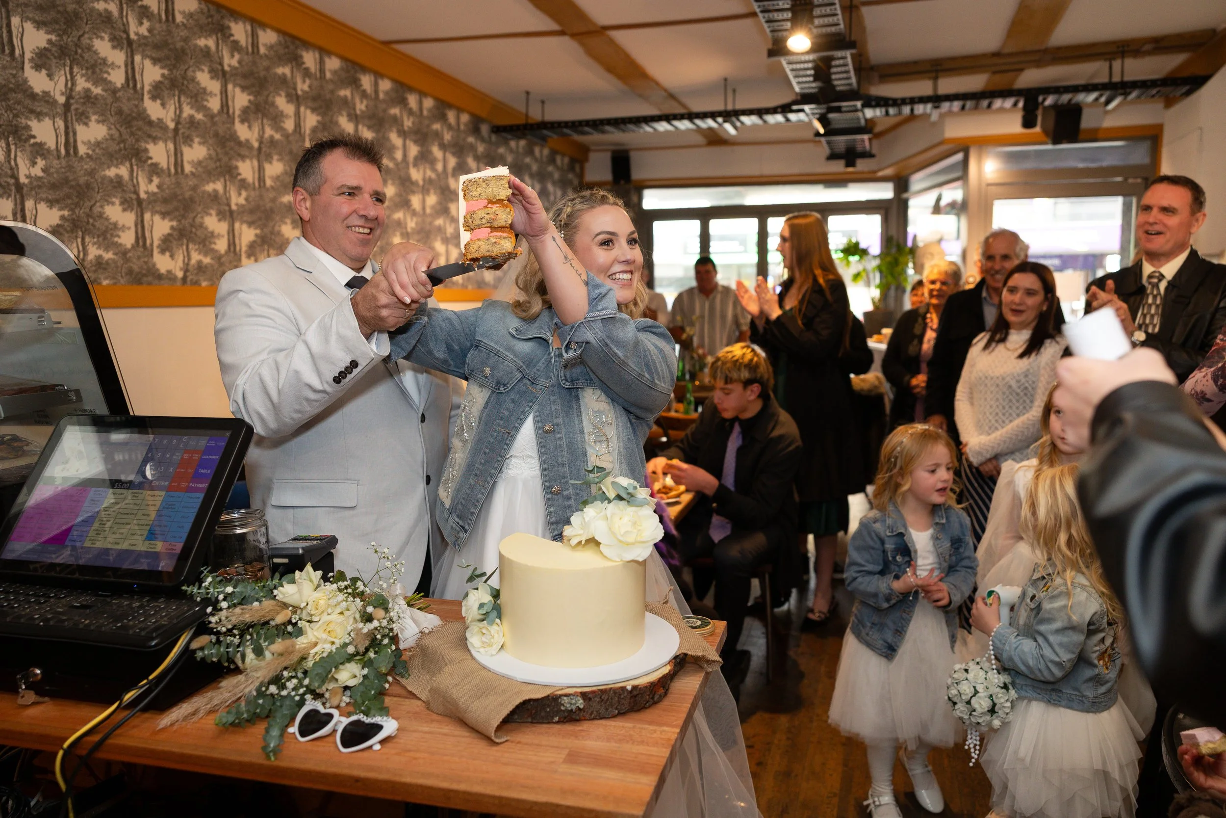 Motueka Wedding Photographer17.jpg