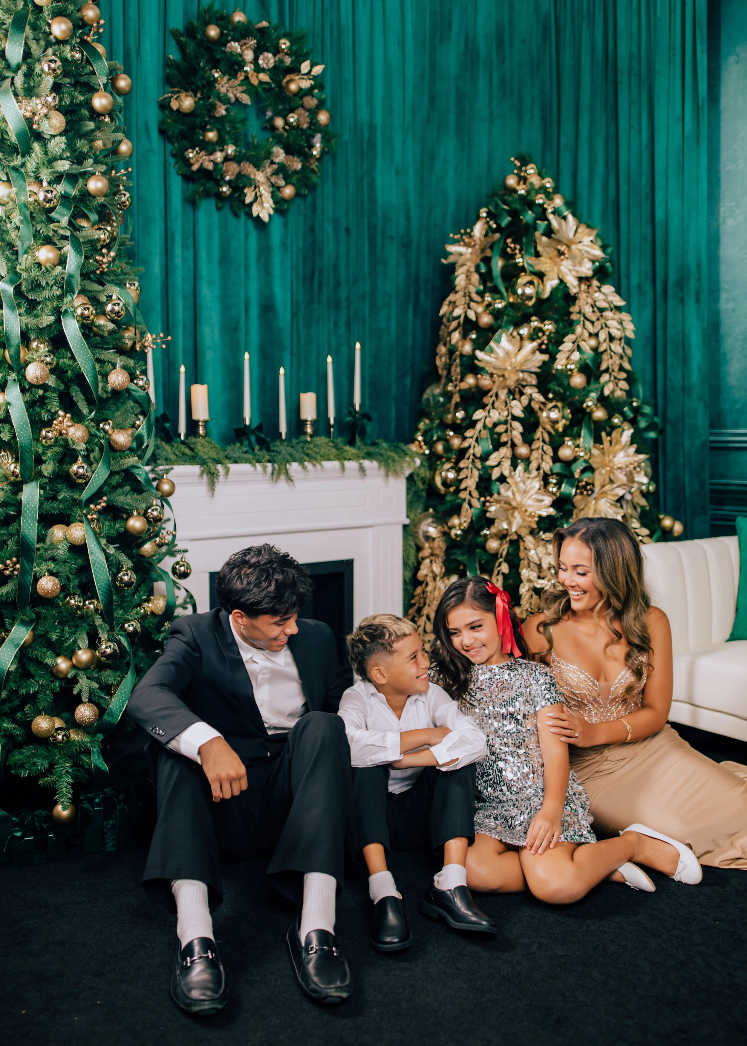 AmandaTheresePhotography-GalleryXmasPreview-63.jpg