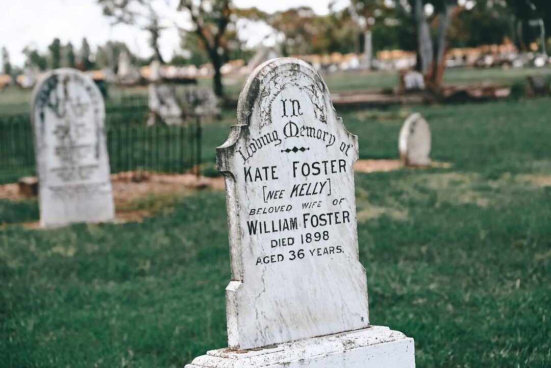Since reading @rebeccawilsonart book Kate Kelly I knew I had to plan a trip to Forbes. Probably one of my strangest adventures chasing ghosts.

Ok, I wasn&rsquo;t really ghost hunting, but I definitely wanted to see and feel the places I had been rea