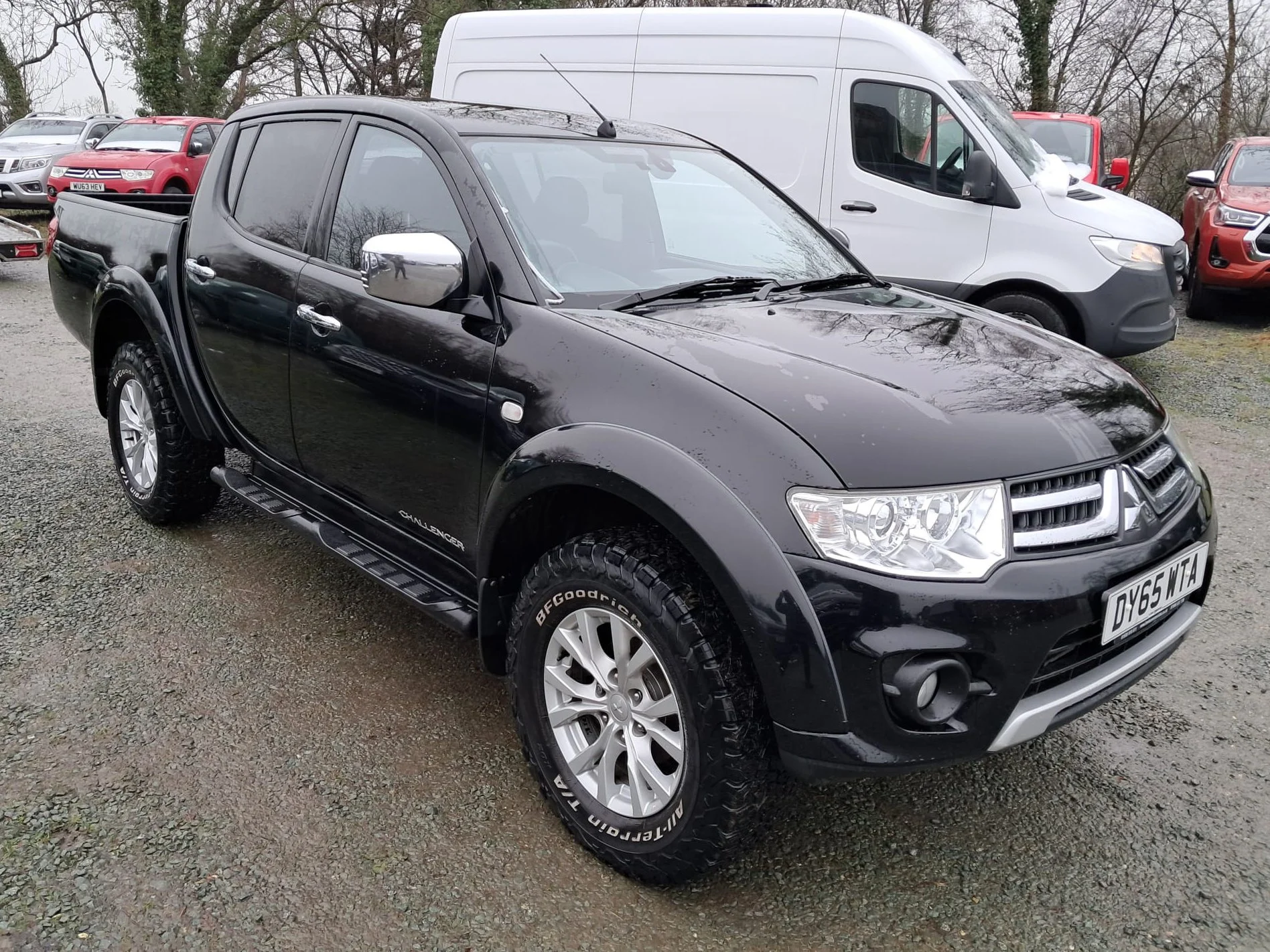 65 Mitsubishi L200 Challenger