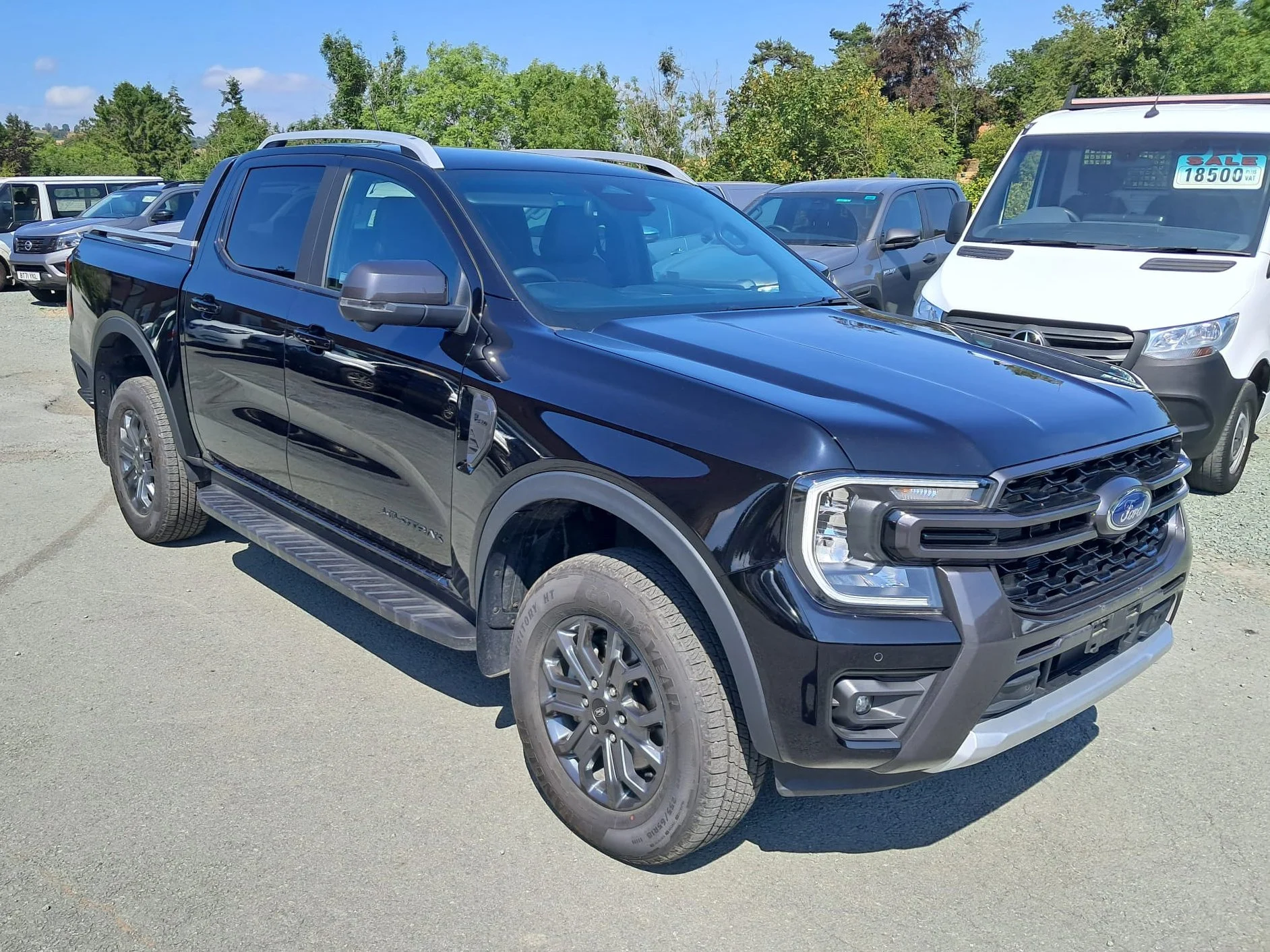  26 Ford Ranger 2.0 Wildtrak Auto front driver