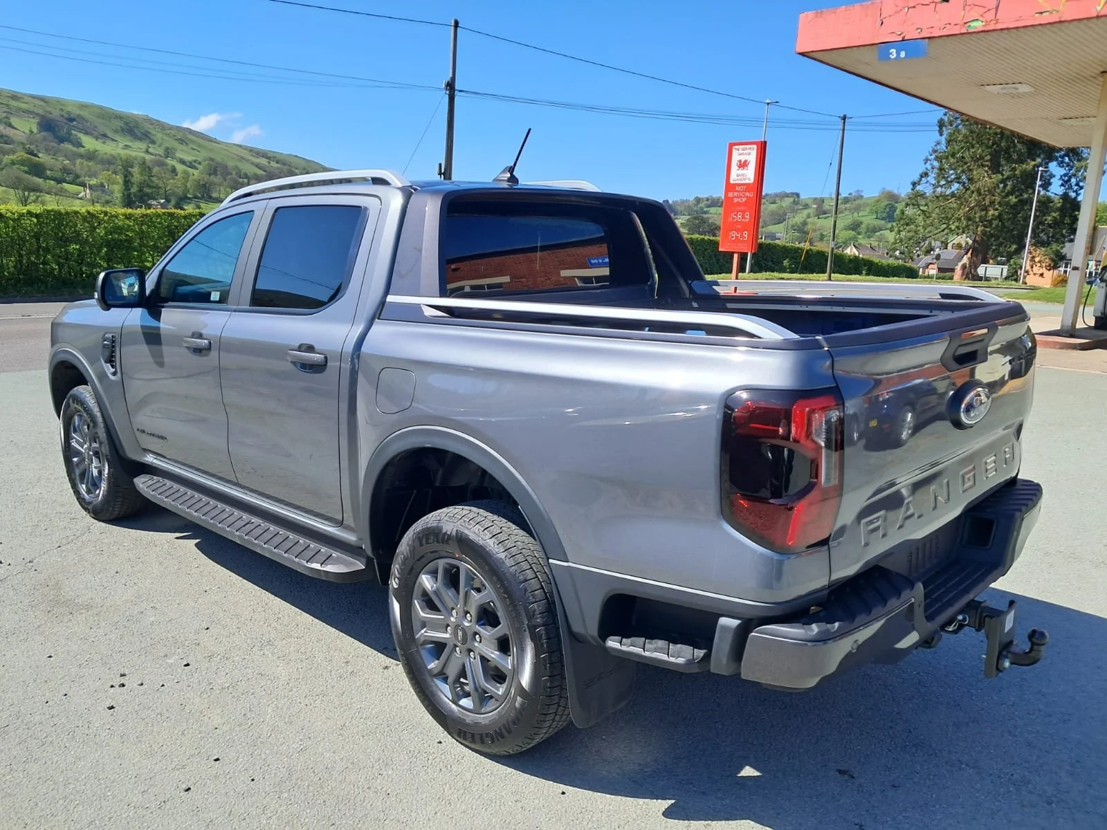 26 Ford Ranger 2.0 Wildtrak Auto rear passanger
