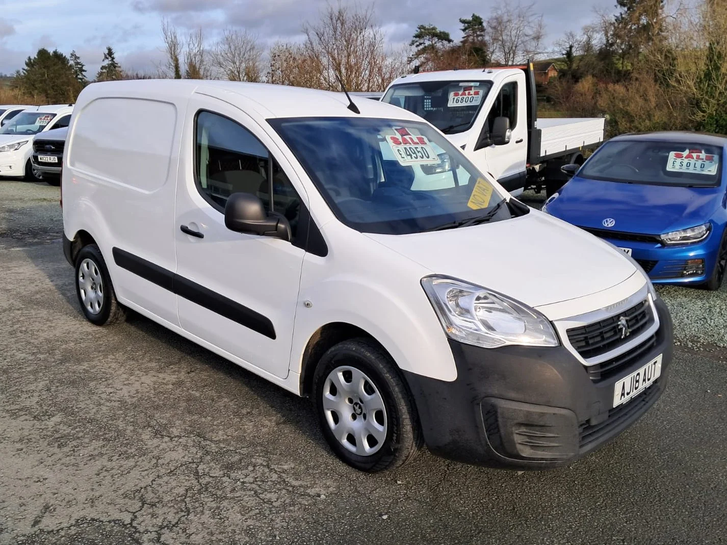 18 Peugeot Partner 1.6 HDi Professional L1 front driver
