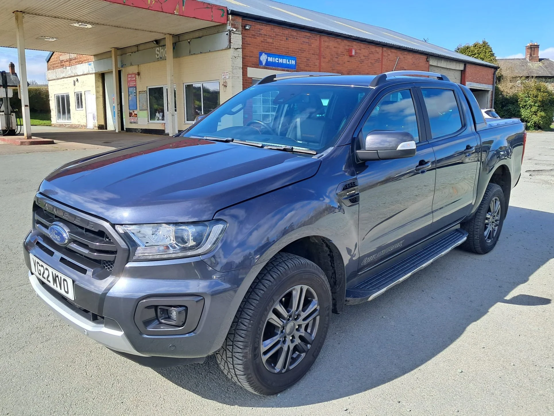 22 Ford Ranger 2.0 Wildtrak Auto front passanger