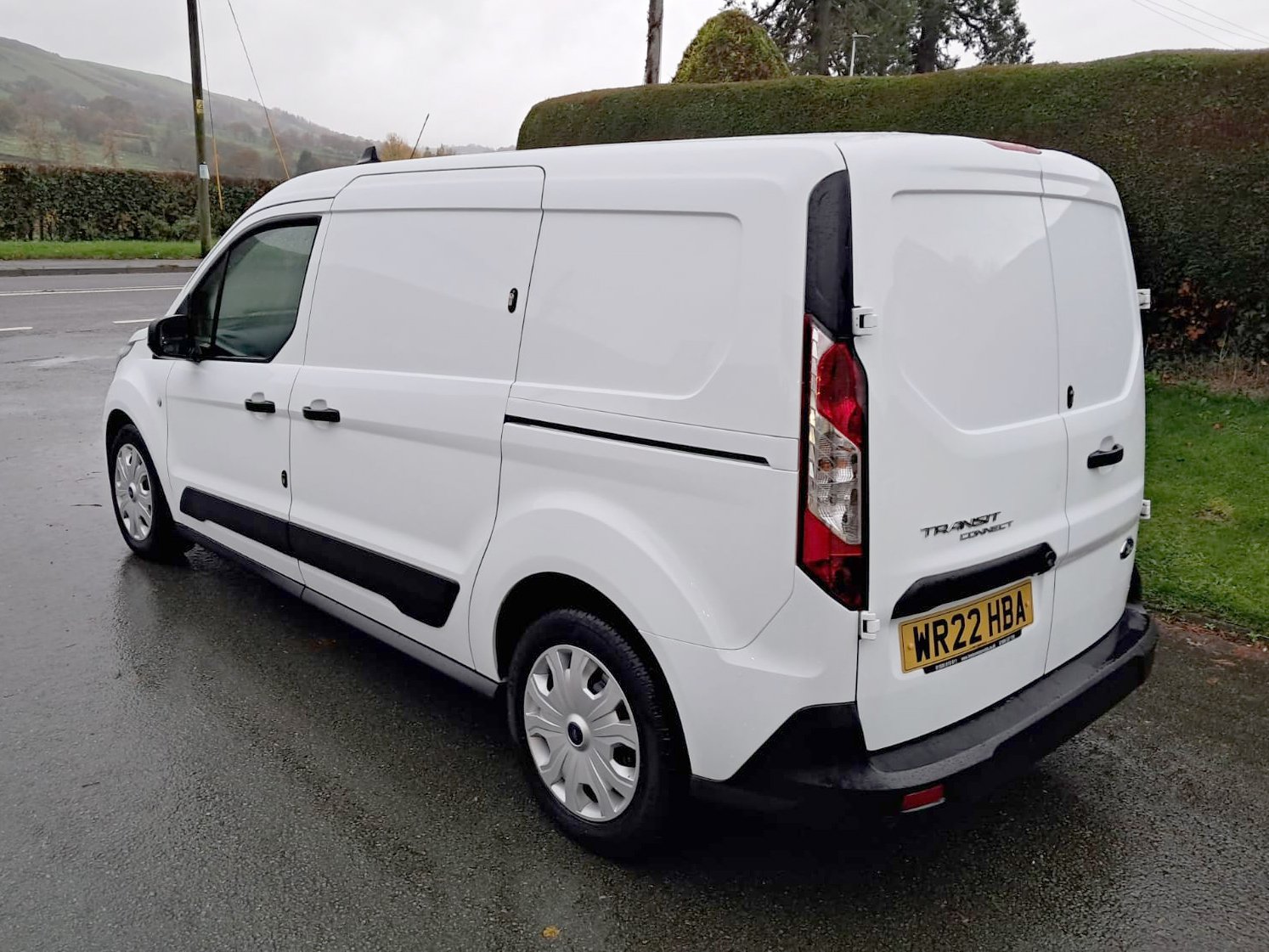 22 Ford Transit Connect 210 100PS L2 Trend rear passanger