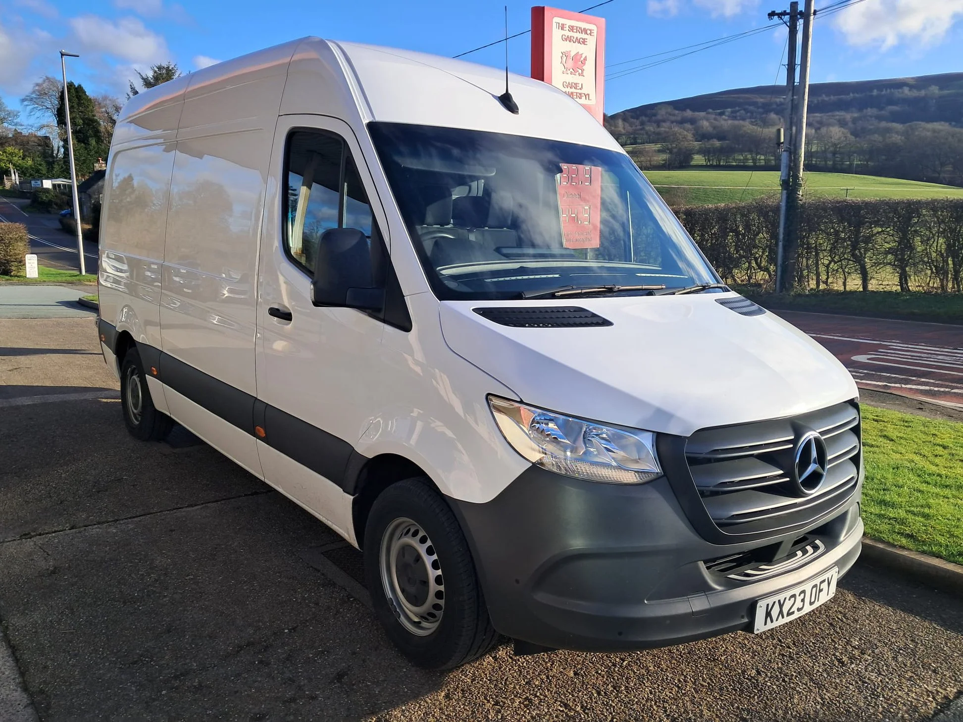 23 Mercedes Sprinter 315 Cdi RWD L2 H2 front driver