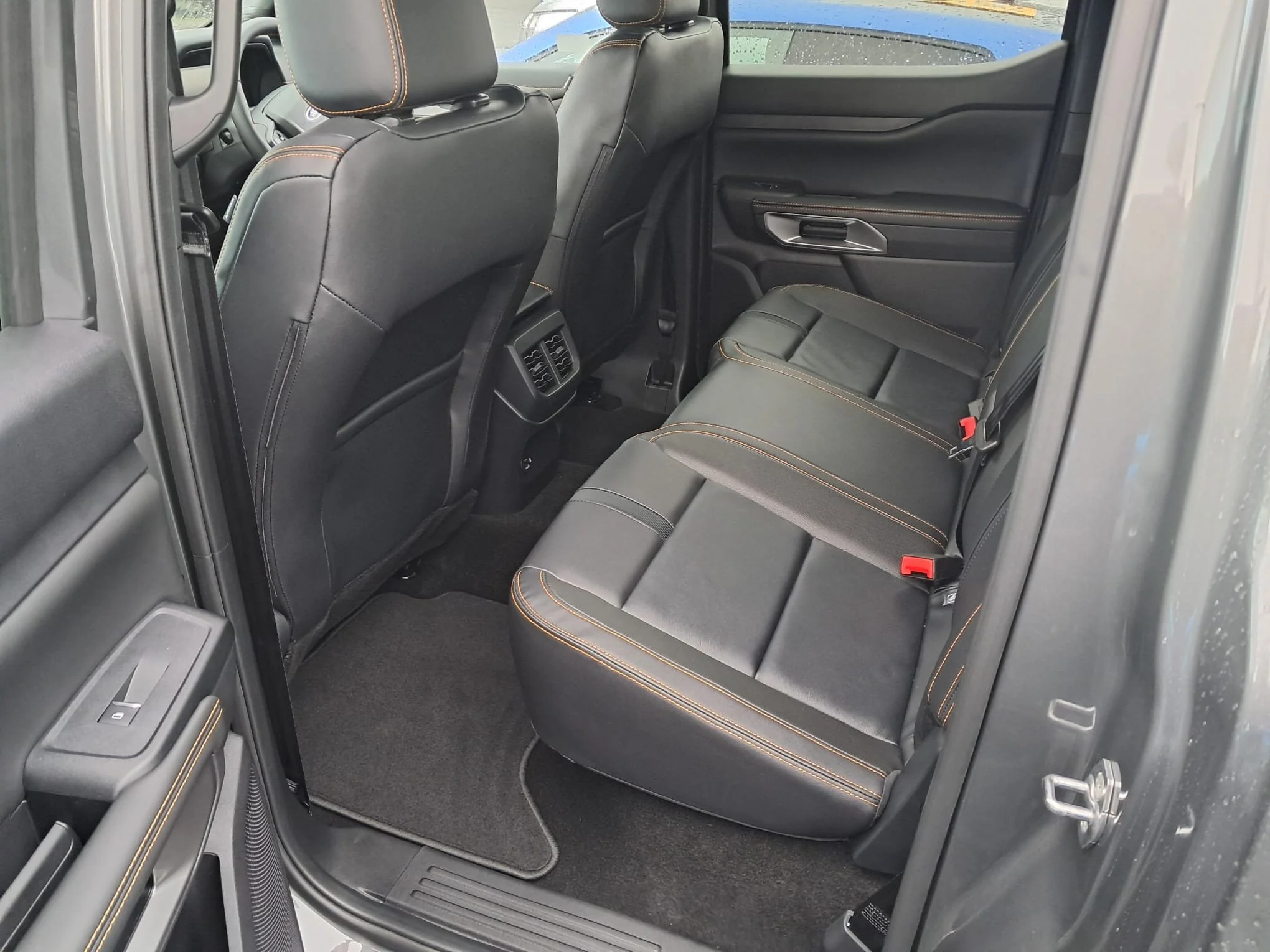 75 Ford Ranger 2.0 Wildtrak Auto rear interior