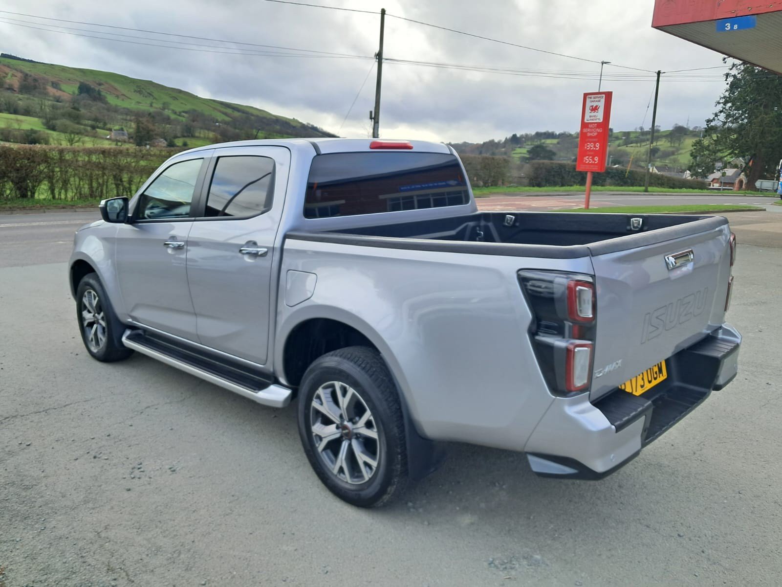 73 Isuzu Dmax DL40 Auto rear passanger