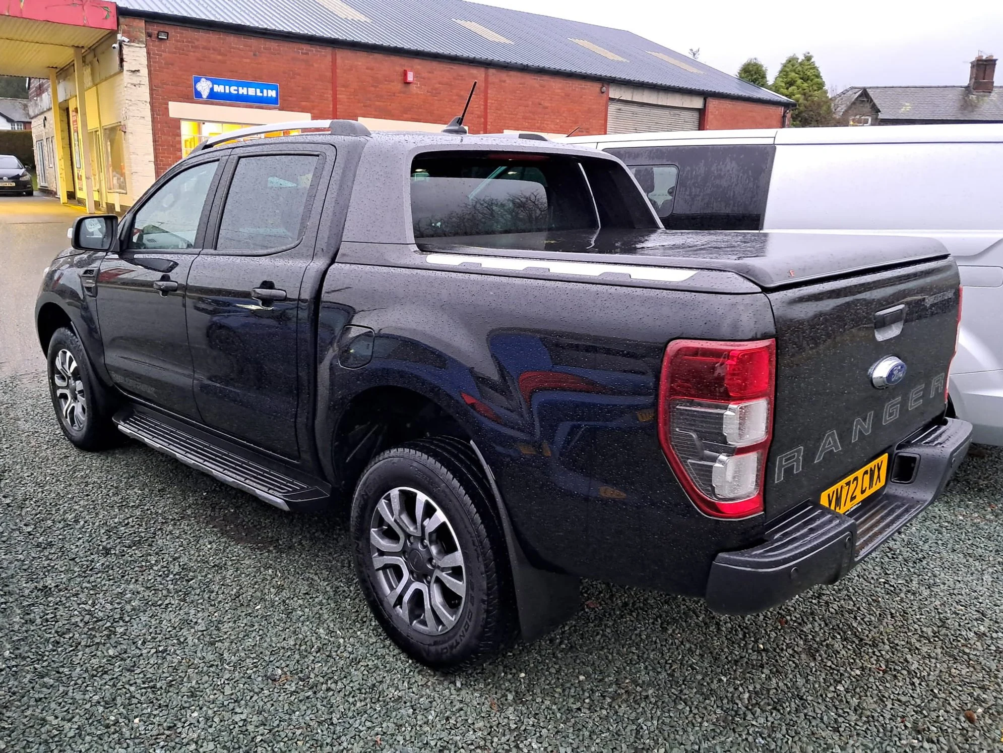 72 Ford Ranger 2.0 Wildtrak Auto rear passanger