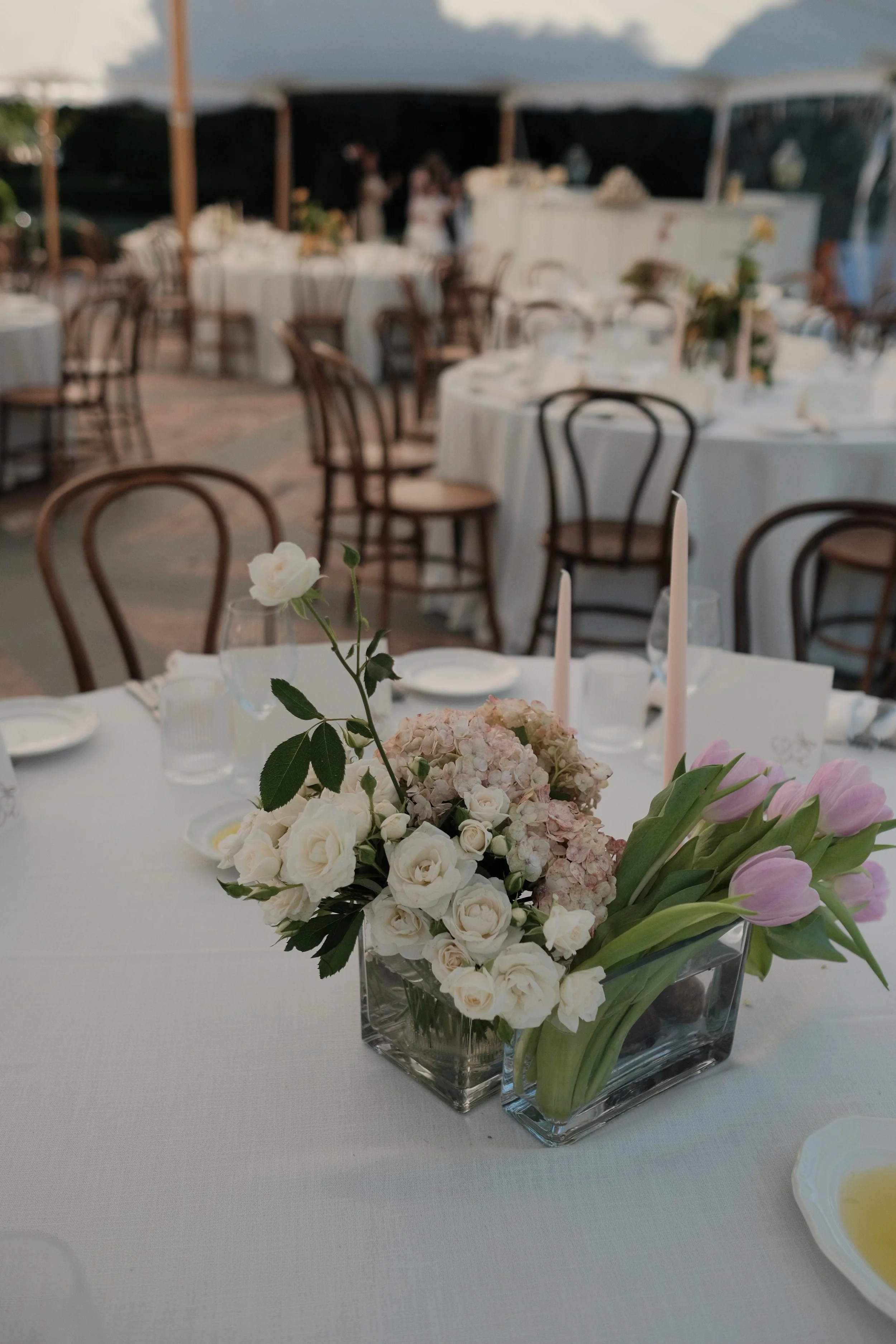 Wedding reception marquee at Redleaf Wollombi with floral centrepieces by The Naked Florist Hunter Valley