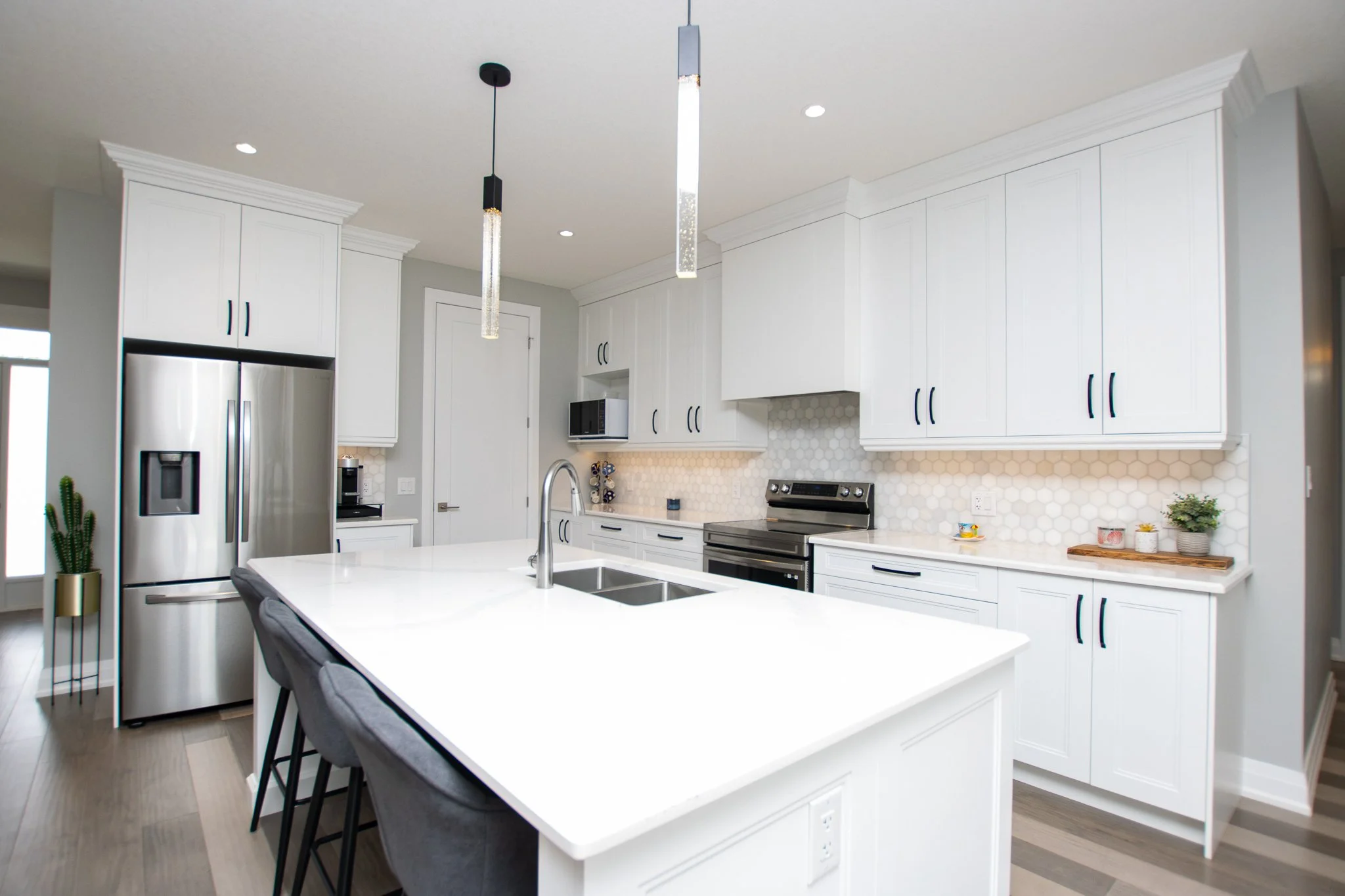 57 Royal Cres, Talbotville-52.jpg