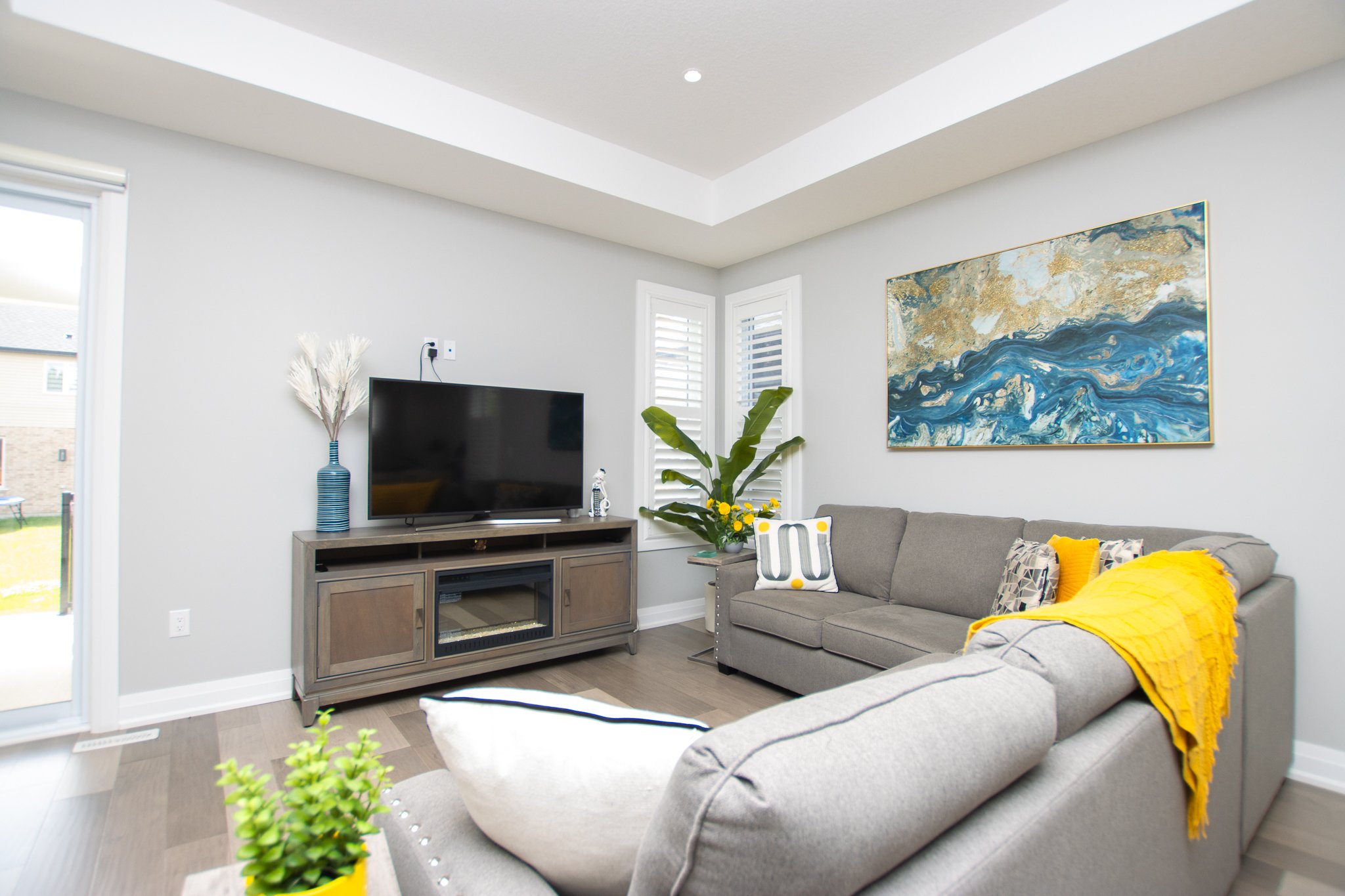 57 Royal Cres, Talbotville-48.jpg