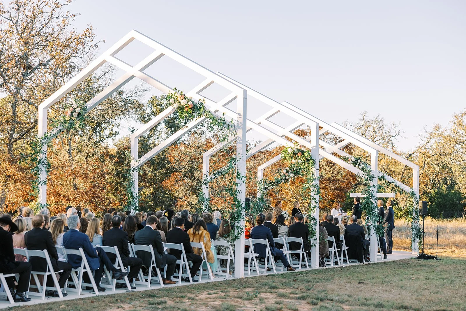 fall-outdoor-wedding-ceremony-hill-country-venue.jpg