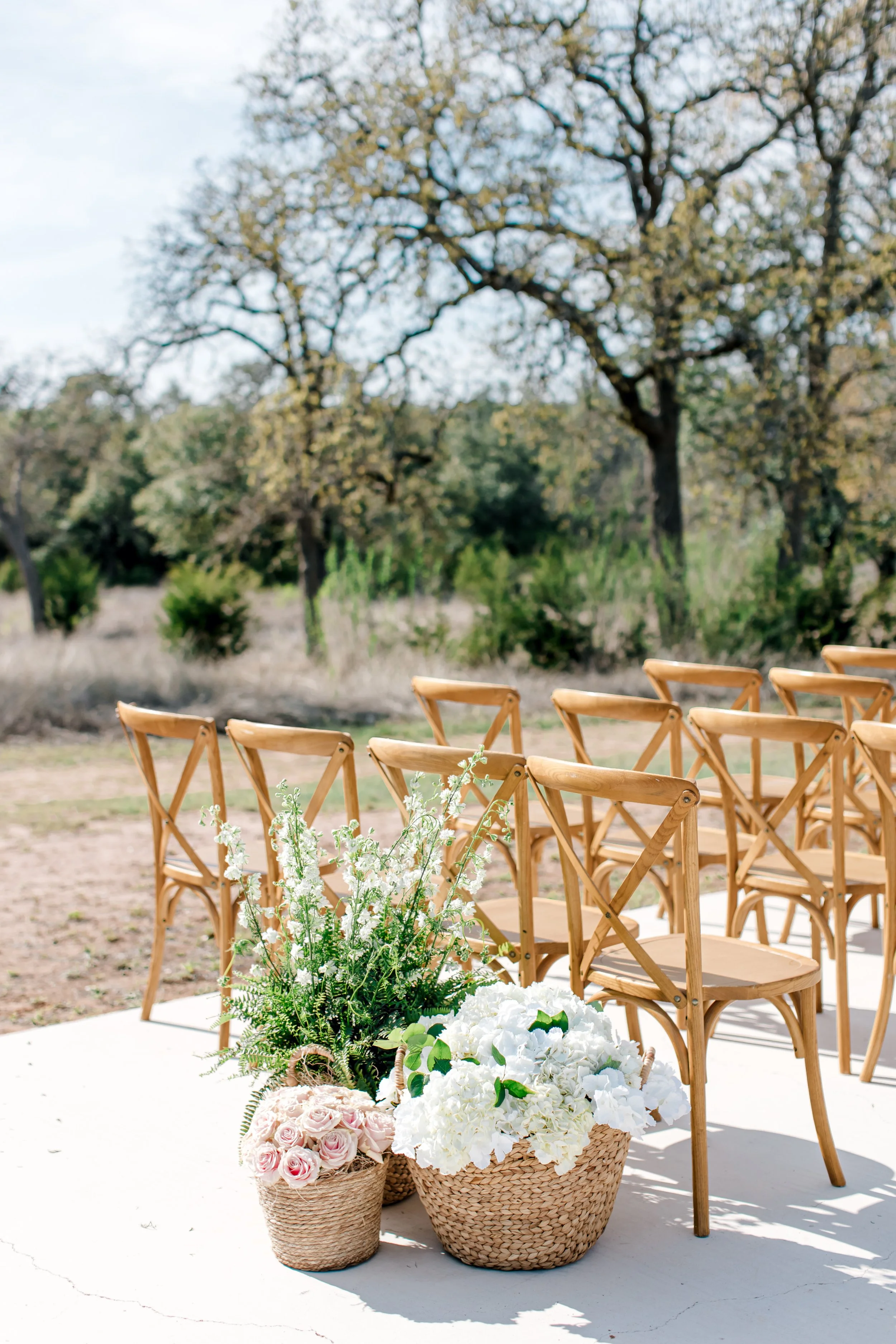 flower-baskets-texas-wedding.jpg