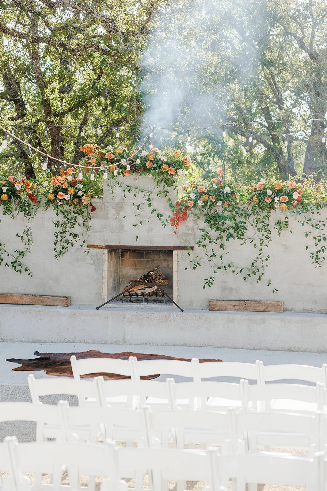 fall-wedding-ceremony-fredericksburg-texas.jpg