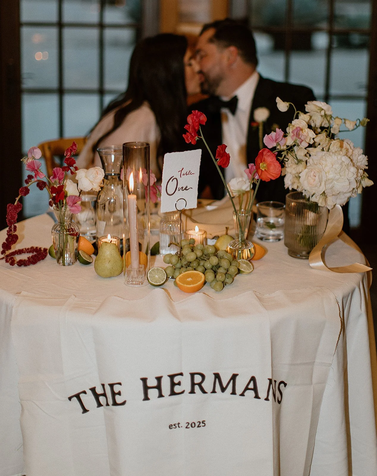 sweetheart-table-texas-wedding-venue.jpg