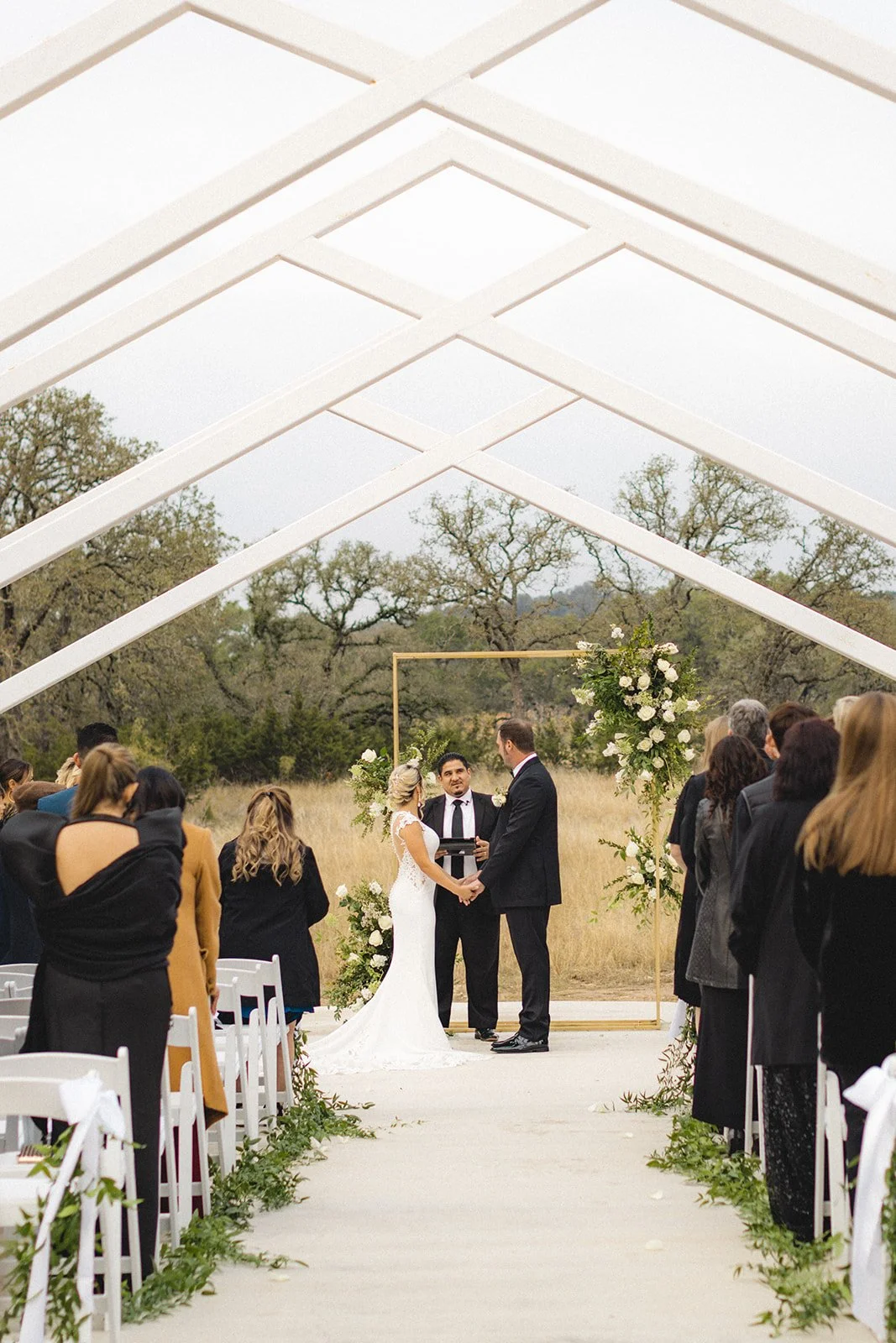 open-air-chapel-texas-wedding-ceremony.jpg