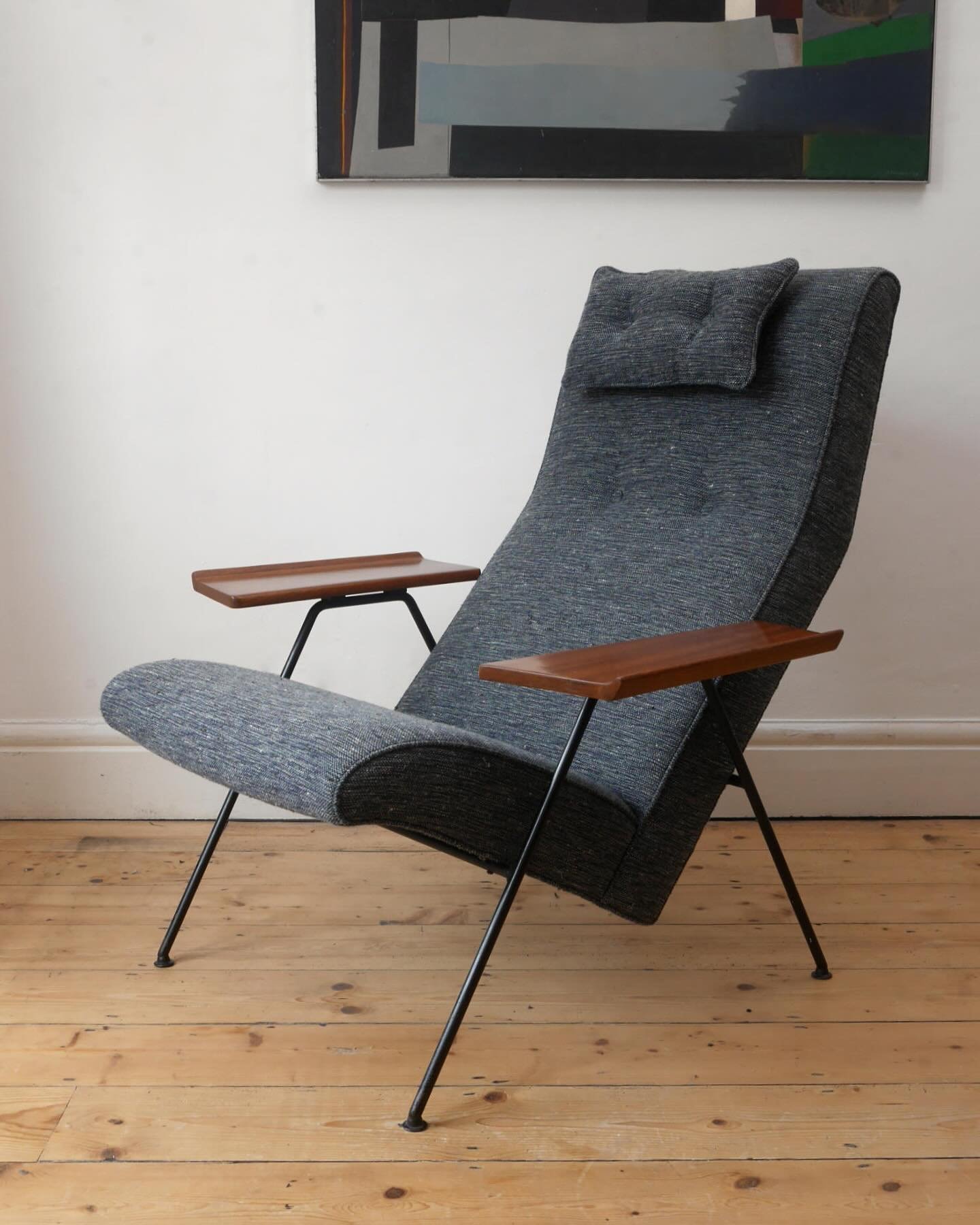 &lsquo;Reclining Chair&rsquo; by Robin Day, 1952. In the sale at &pound;1650 (was &pound;1950). Day considered this chair to be one of his most successful designs. 

Like much of Day&rsquo;s work the chair proudly shows its structure with metal angle