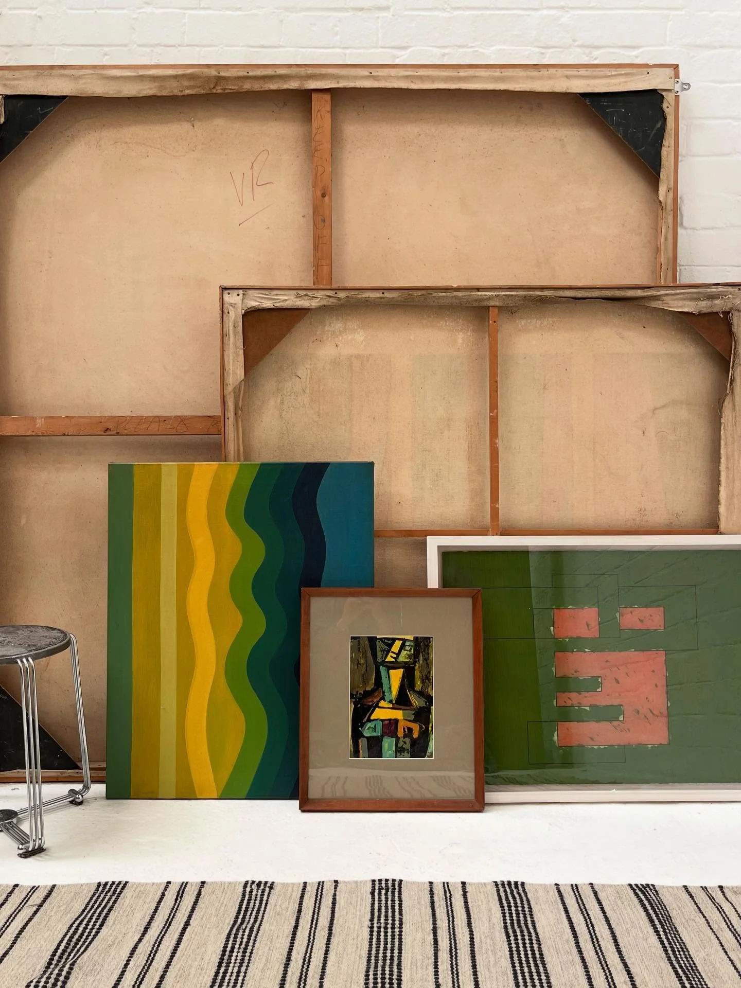Three abstract pieces by 20th century British artists. Swipe for more pics..

- Robyn Denny Generations 20 print, 1978. &pound;625
- Donald Wells 1980s abstract on canvas, 1986. &pound;425
- Framed Toby Horne Shepherd painting, 1960s. &pound;325 (was