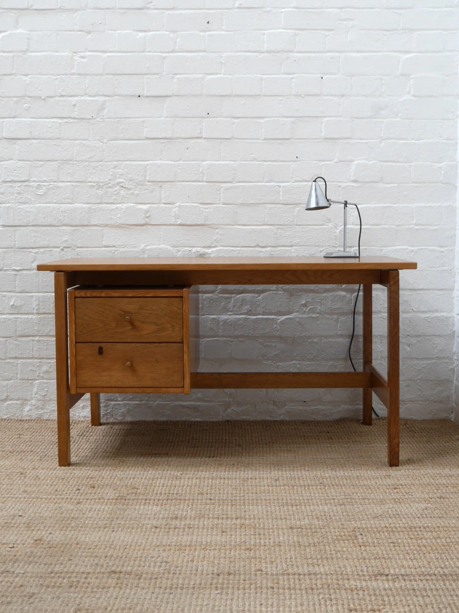 Hans Wegner GE 125 desk