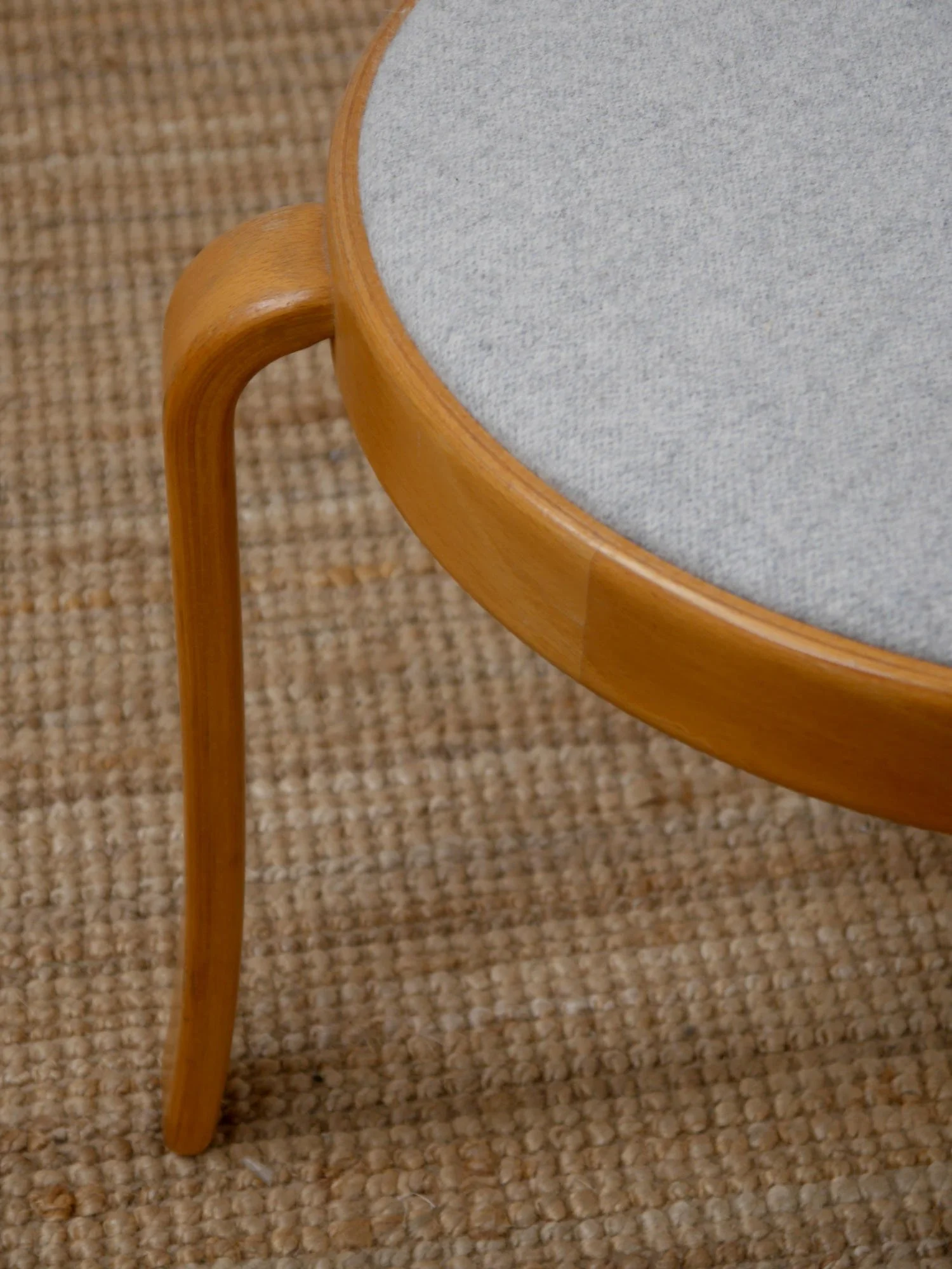 Magnus Olesen 8000 chairs