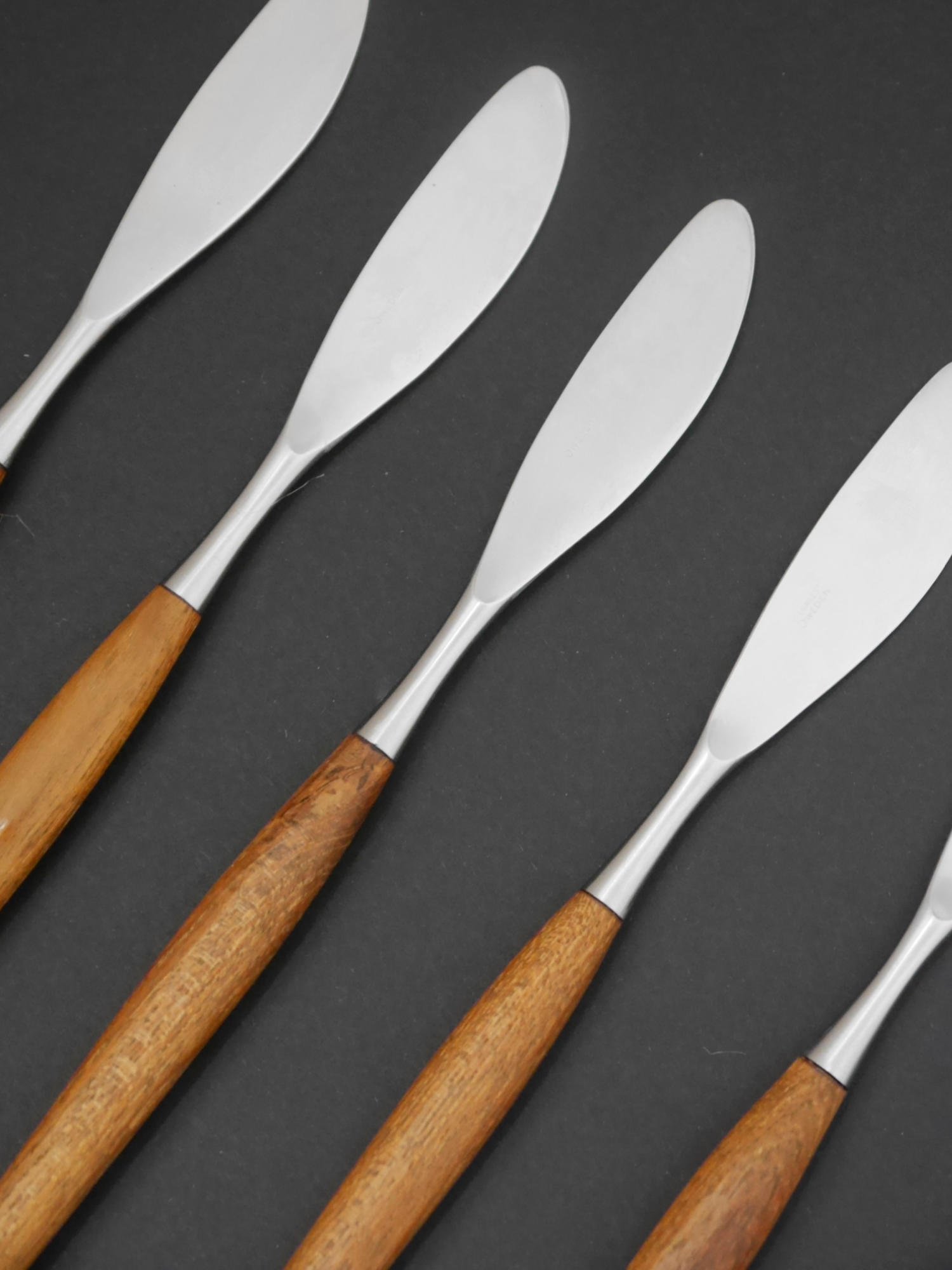 45 piece set of Swedish Safir cutlery