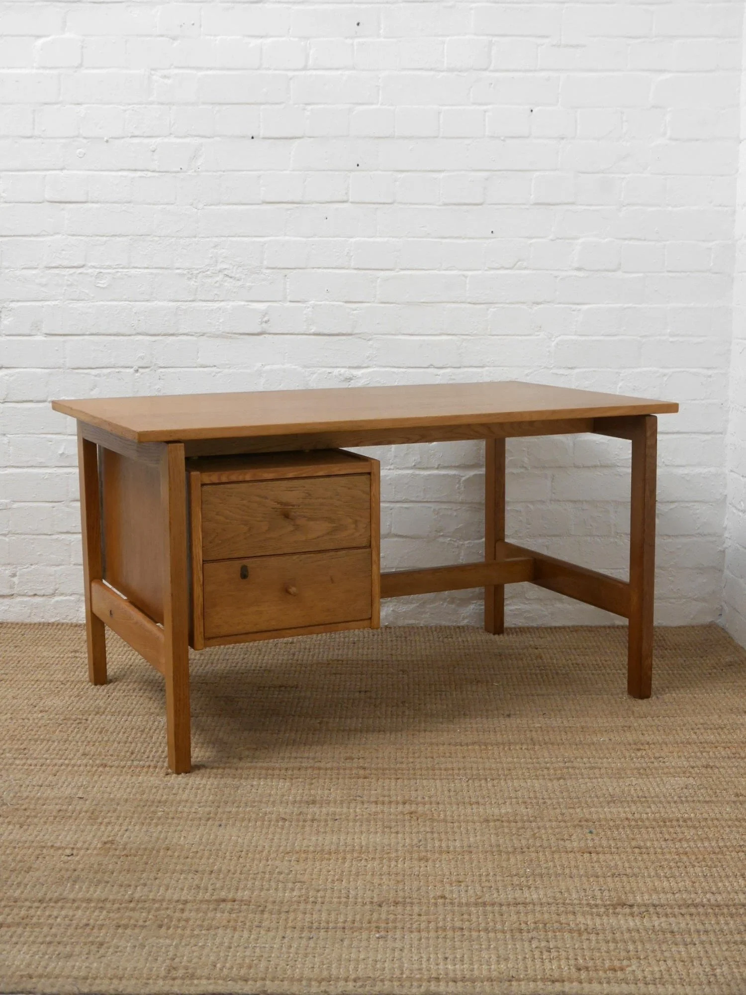 Hans Wegner GE 125 desk