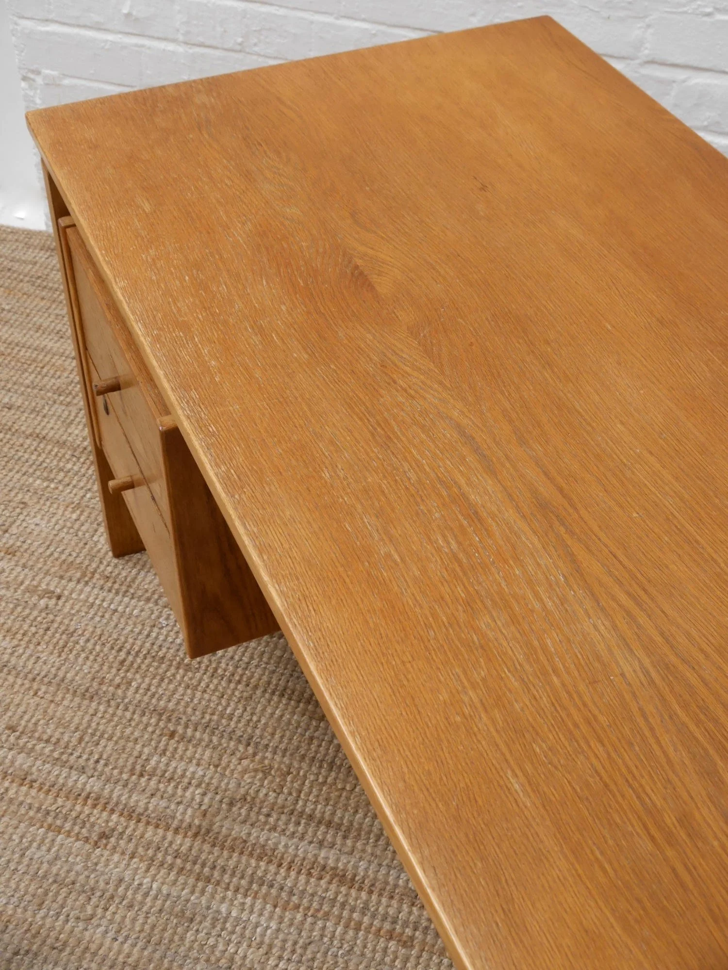 Hans Wegner GE 125 desk