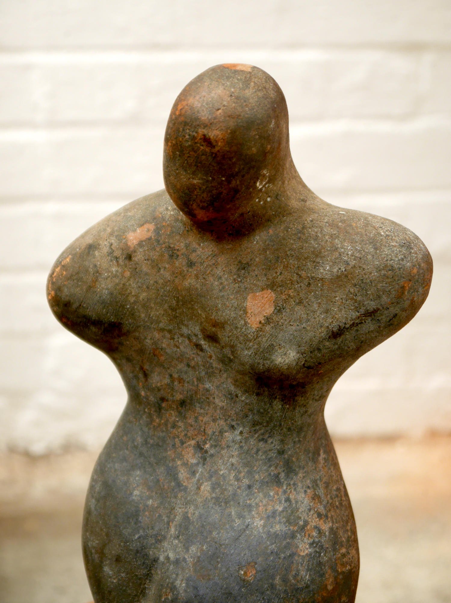terracotta-female-sculpture-22.jpg