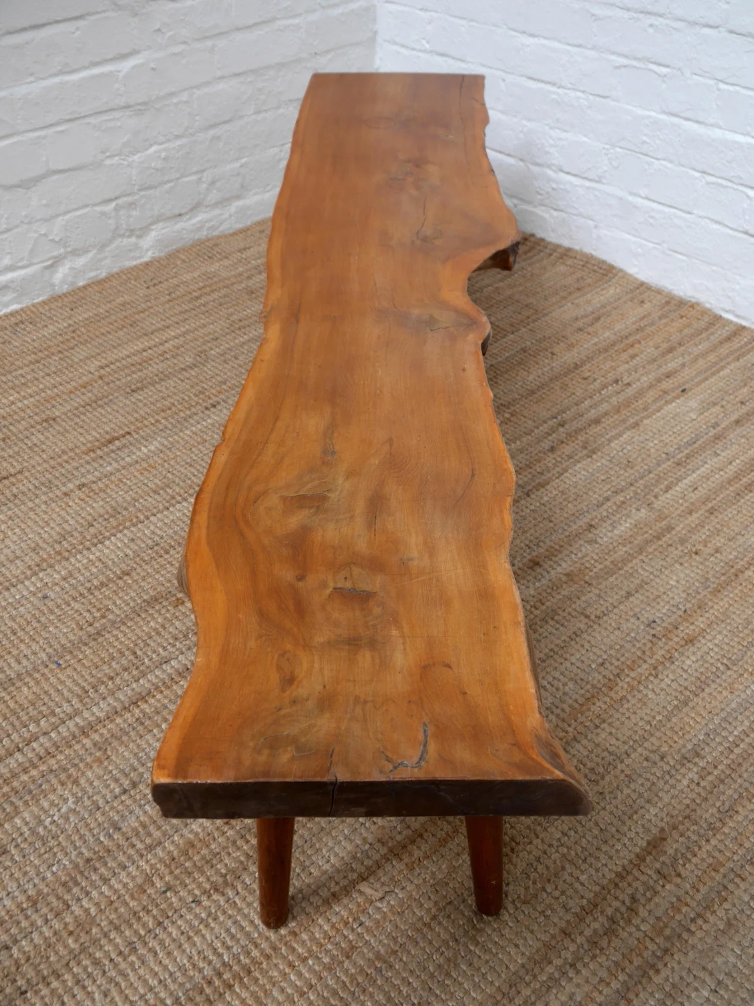 Reynolds of Ludlow live edge bench