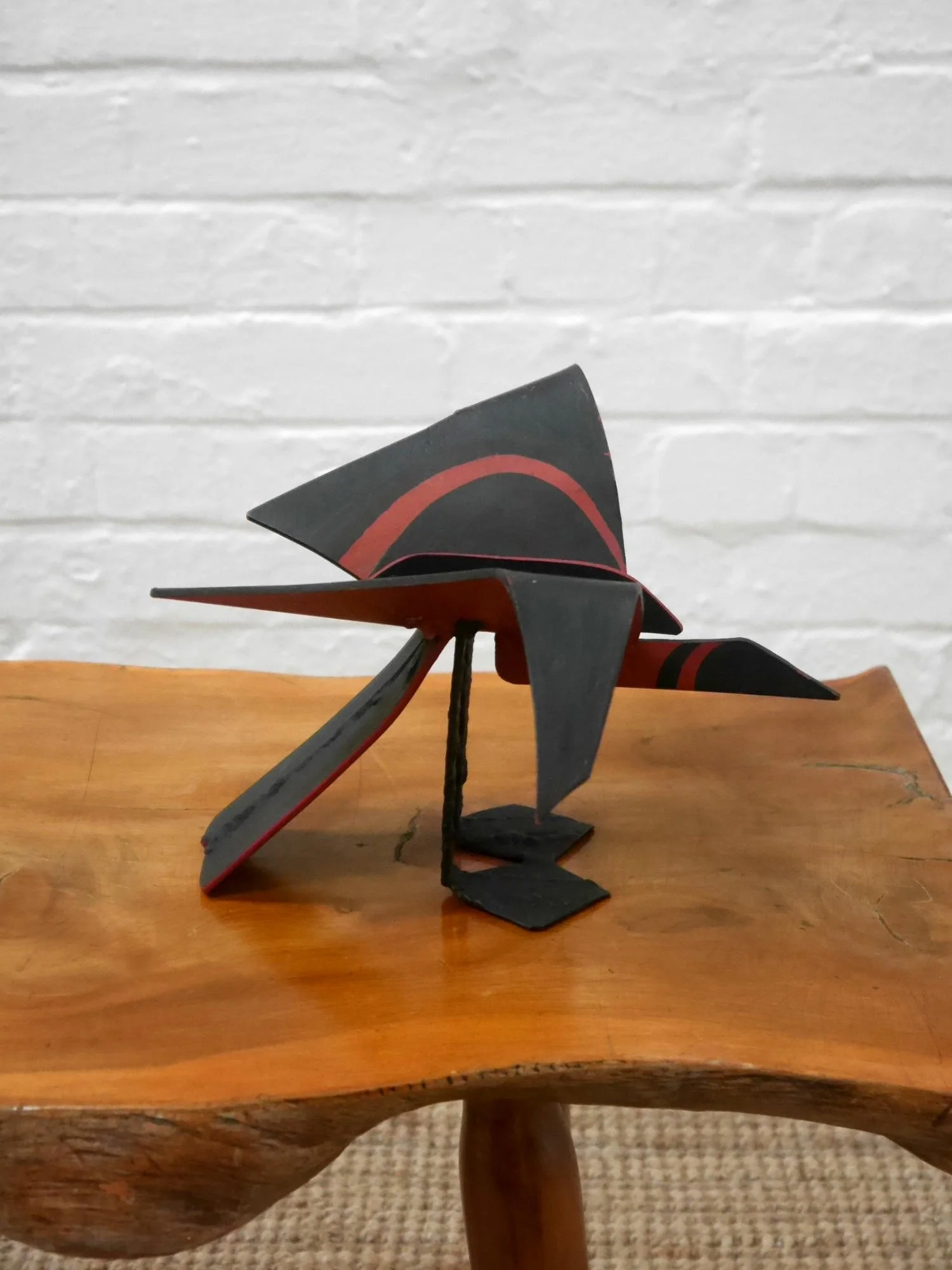 brutalist-metal-bird-sculpture-06.jpg