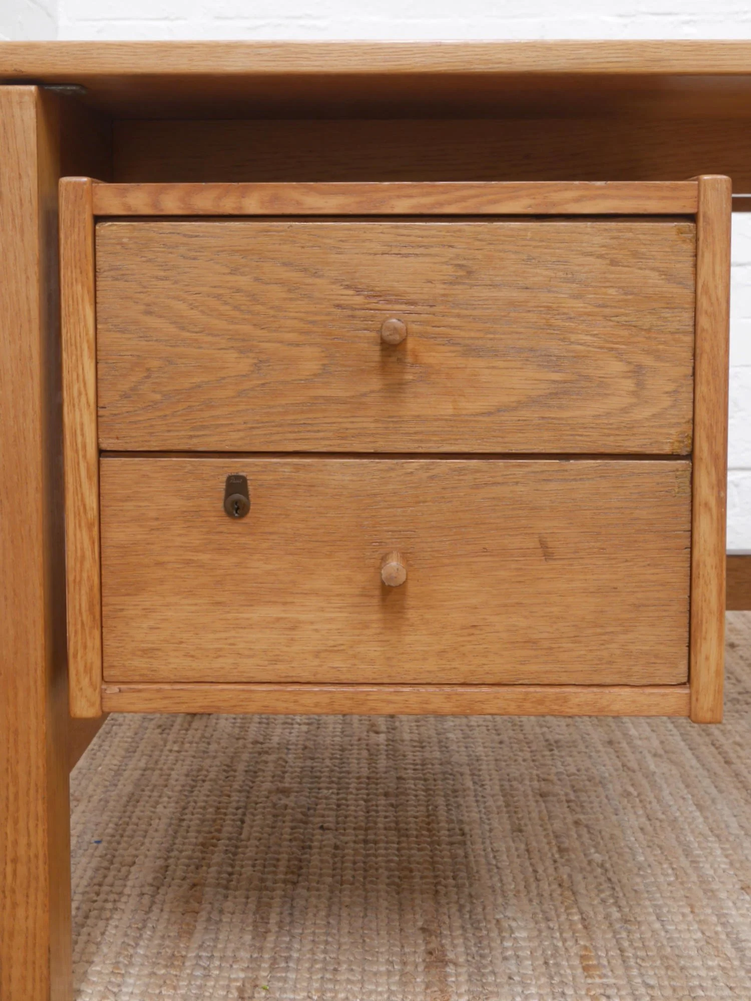 Hans Wegner GE 125 desk