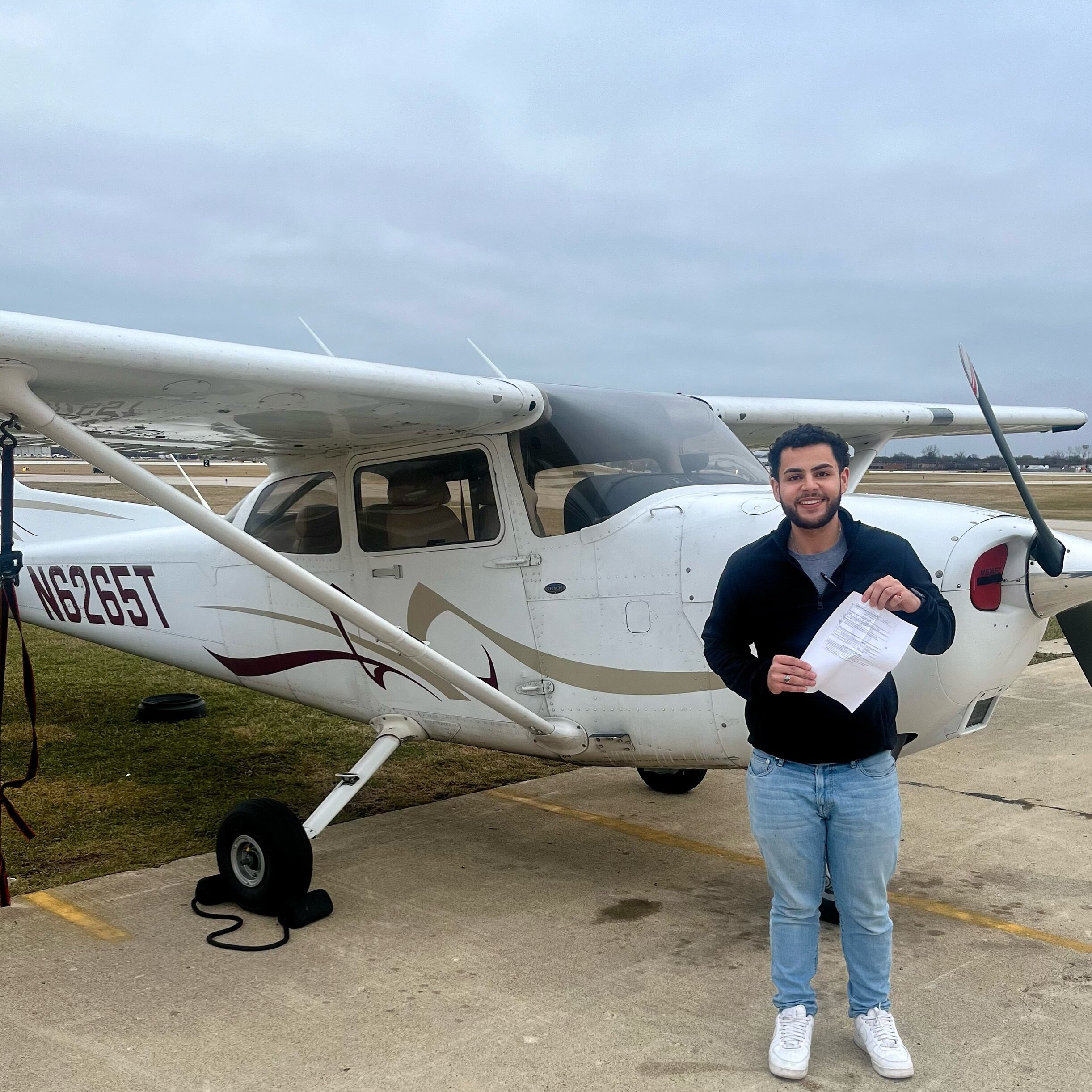 Congratulations to our instructor Mohamed on passing his CFII check ride yesterday! 🥳🥳🥳
.
.
.
#flighttraining #pilot #flightinstructor #aviation