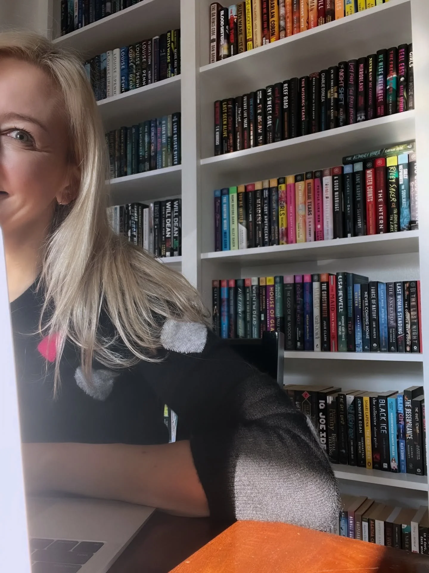 December = finishing North Country book 2, and I&rsquo;m getting closer every day. Happy Sunday, bookish friends ✨

#thrillerwriters #northcountrynovels #writingsprint