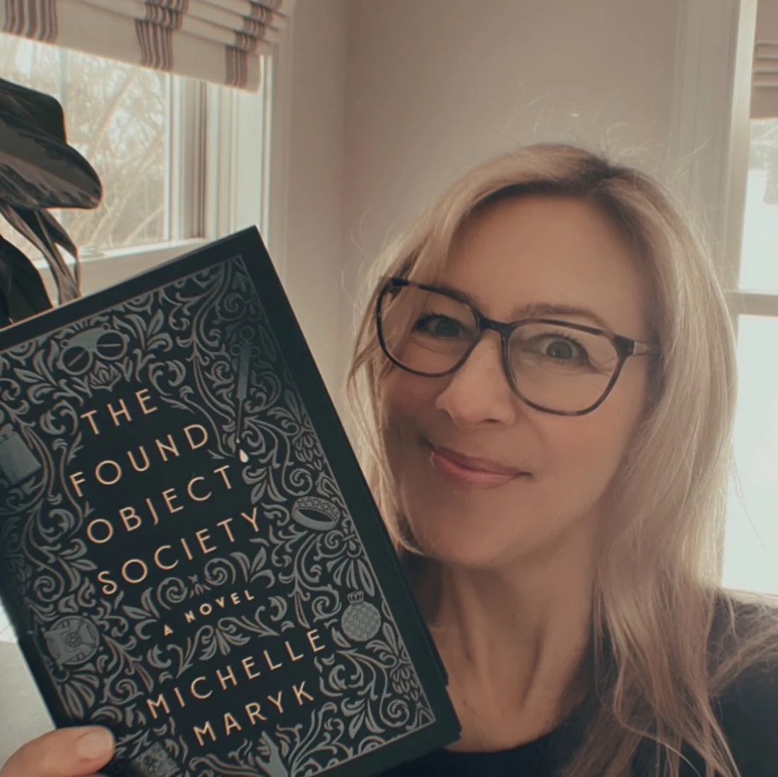 Welcome to a world where the wealthy can relive the final moments of the dead. 📮

When I first heard about @michellemmaryk&rsquo;s THE FOUND OBJECT SOCIETY, I was blown away by the premise. Well, Michelle nailed the execution too, delivering a story
