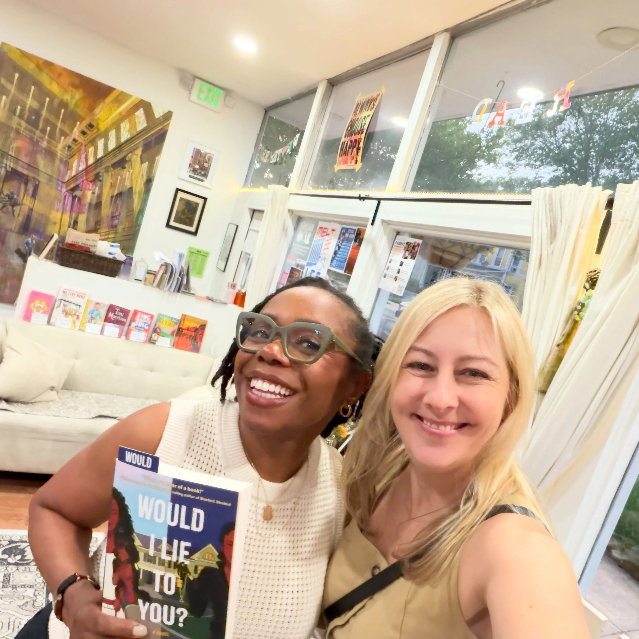 What a night celebrating @nicole_blades&rsquo;s WOULD I LIE TO YOU (Nicole even brought her own rainbow! ✨). This book is like Your Friends &amp; Neighbors if Jon Hamm was a badass female cat burglar tasked with stealing a biotech secret from her hus