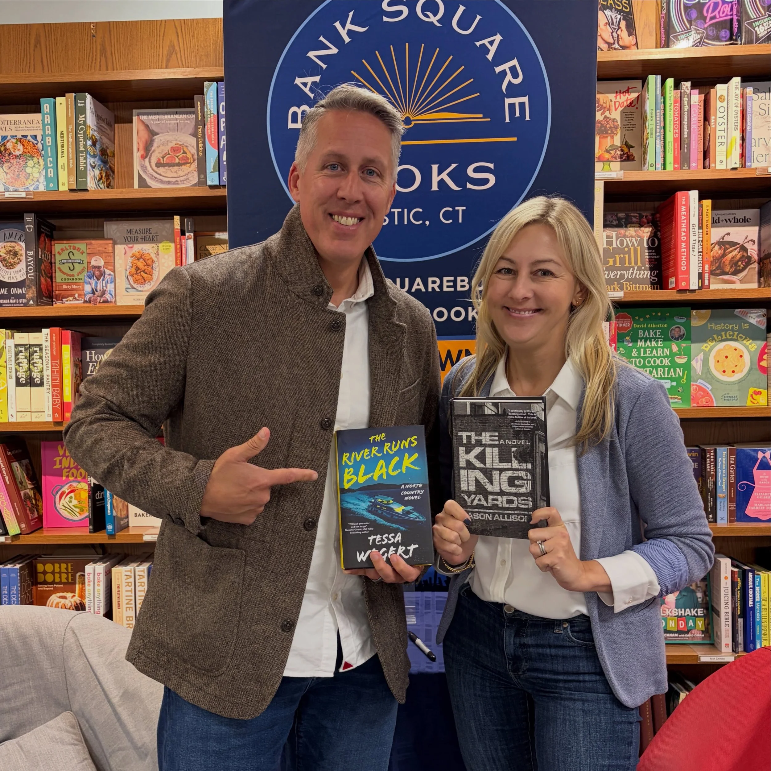 New York noir meets the nineties club scene in @jasonallison76&rsquo;s excellent debut thriller THE KILLING YARDS, and Jason took us behind the scenes last night at @banksquarebooks! 

A big thank you to @sherryf01 for hosting us, and also @mjsoniaut