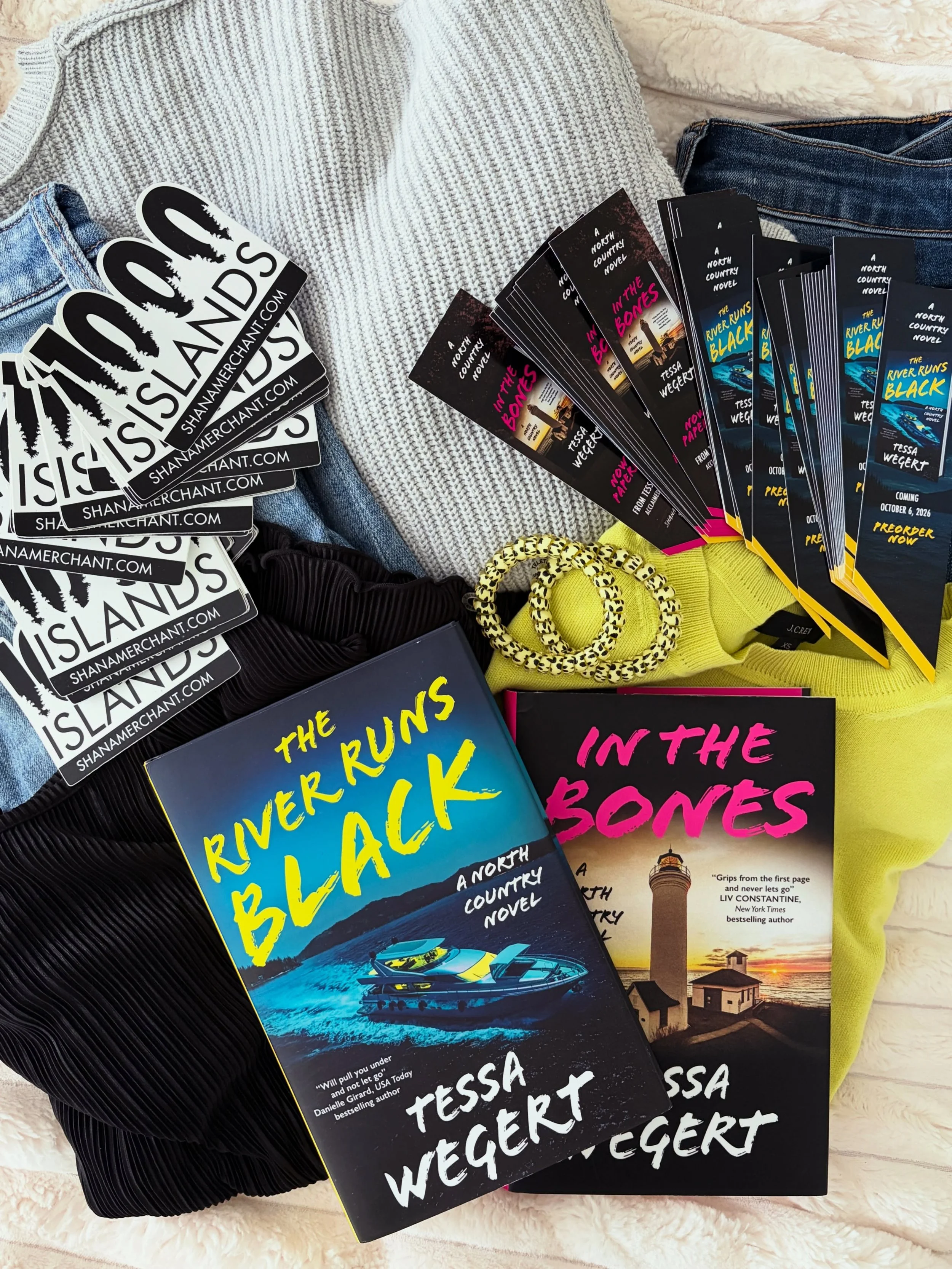 It&rsquo;s launch month! 👻 Here&rsquo;s a reminder of where I&rsquo;ll be in October&hellip;join me to celebrate THE RIVER RUNS BLACK with these fabulous bookstores, libraries, and author friends! 

#booktour #theriverrunsblack #northcountry #spooky