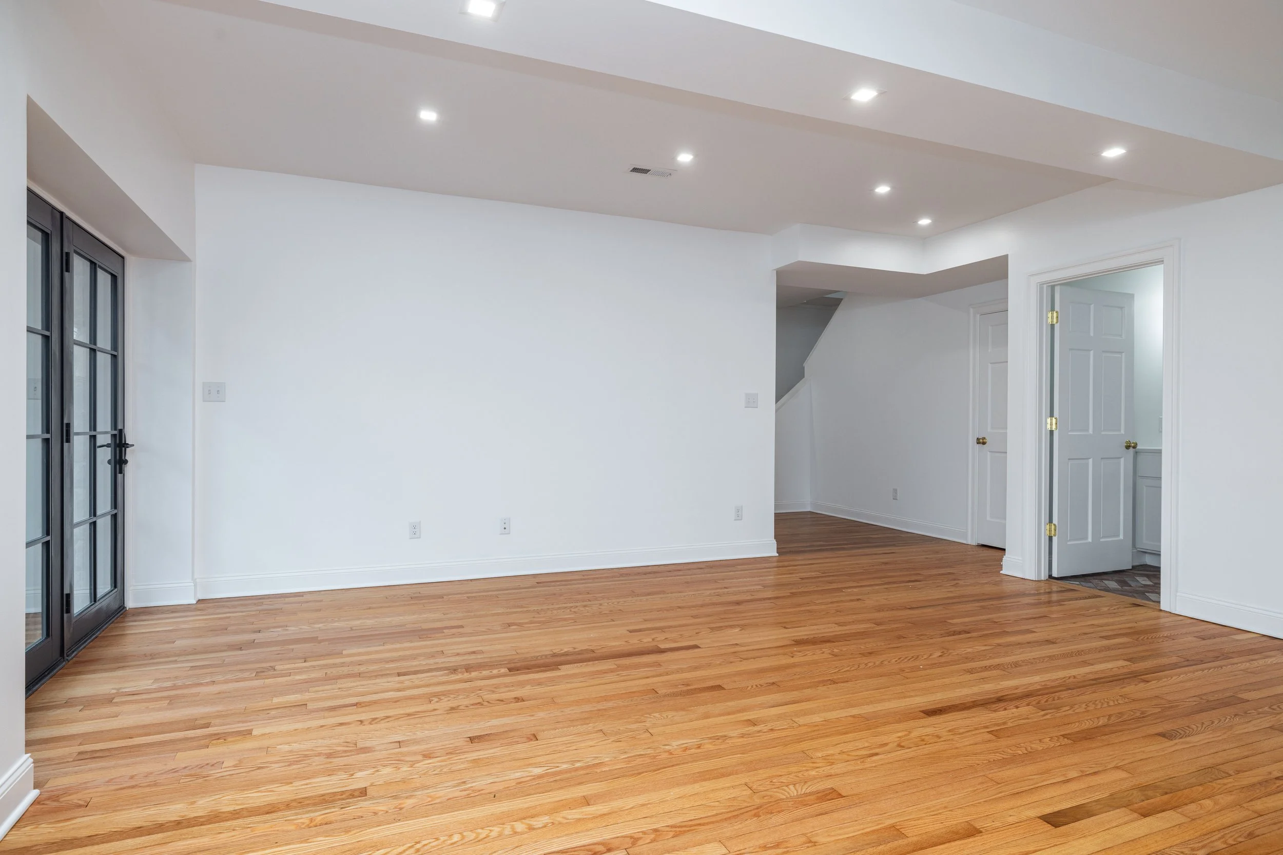 CarriageHouseReshoot-9.jpg