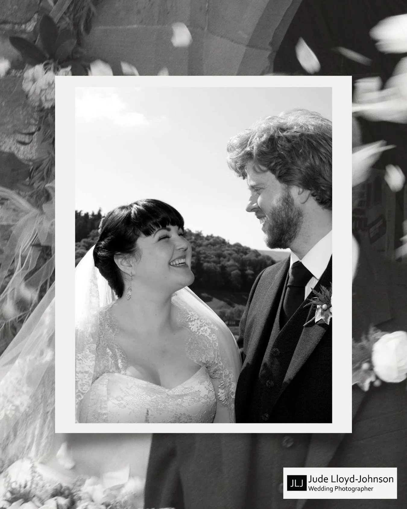 L O V E 🤍

Your wedding story, told beautifully ✨ 
I specialise in elopements and short-notice weddings, capturing love, laughter, and the unforgettable moments in between.

Message me or look on my website for more details 🤍

📍 North Wales &amp; 